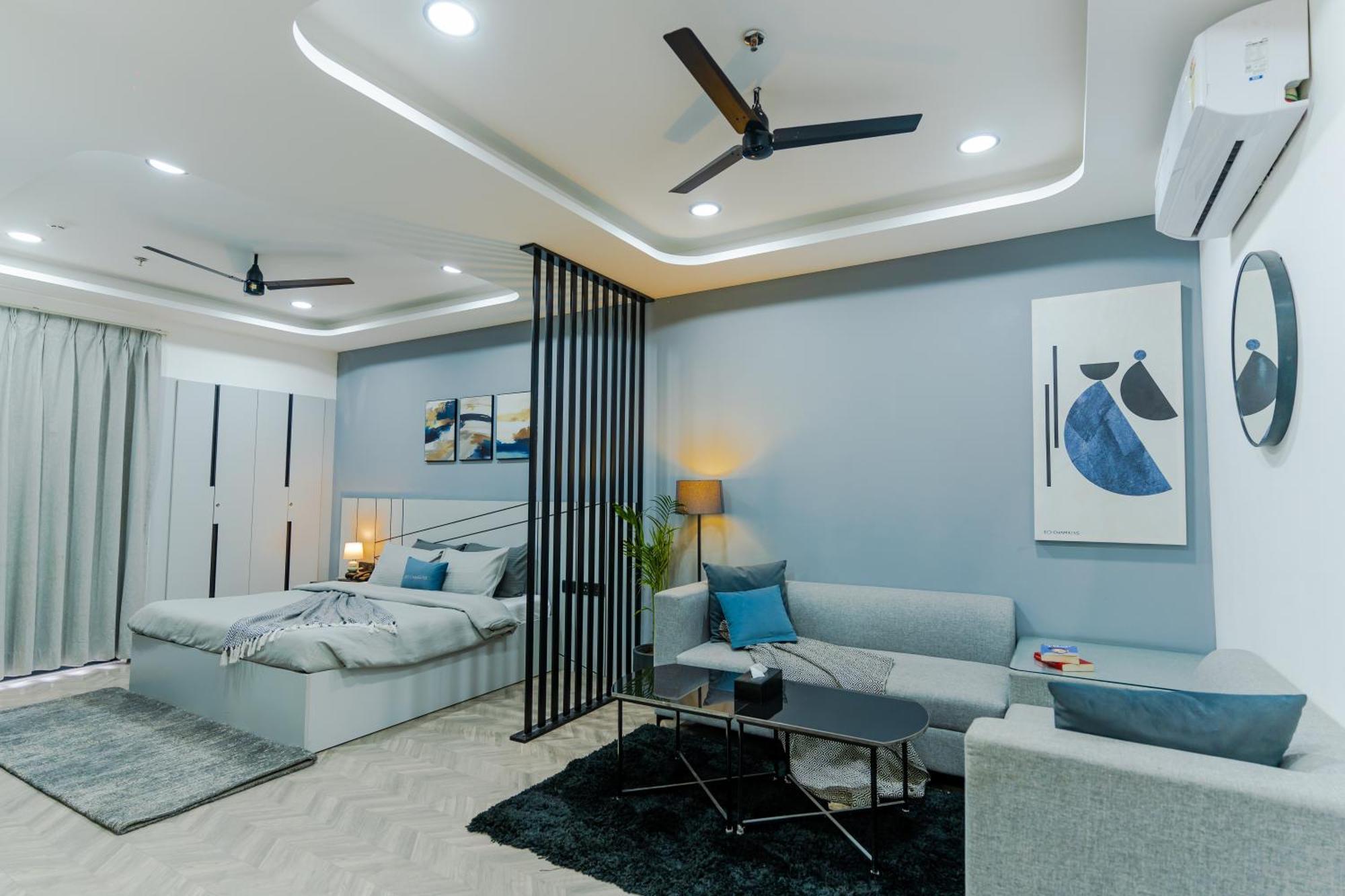 Bedchambers Luxury Near Golf Course Road Apartment Gurgaon