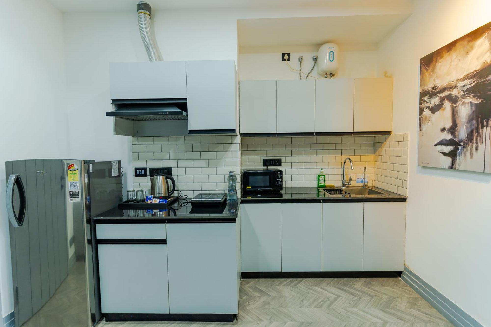 Bedchambers Luxury Near Golf Course Road Apartment Gurgaon