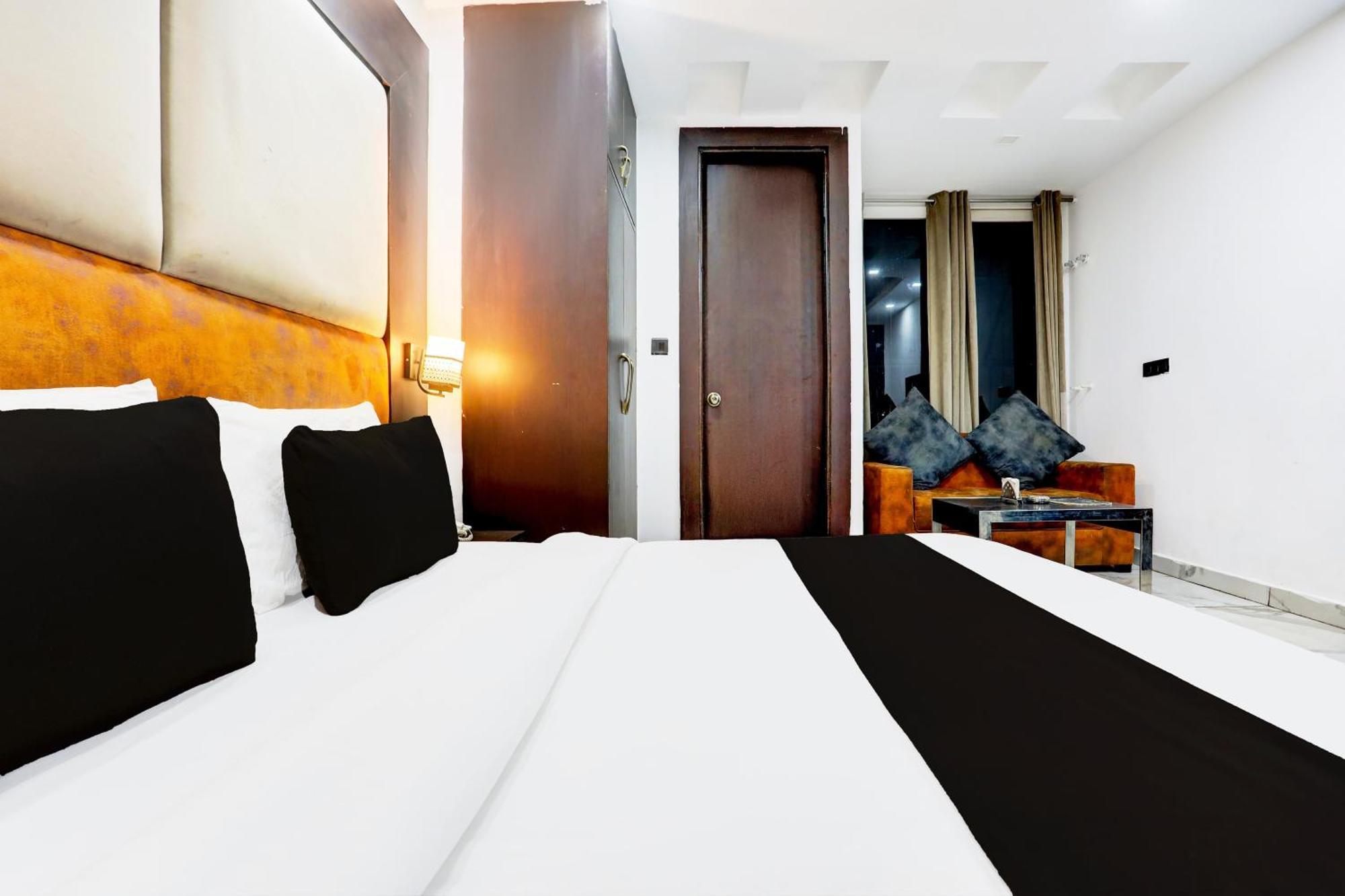 Super Townhouse Sector 52 Near Artemis Hospital * Gurgaon