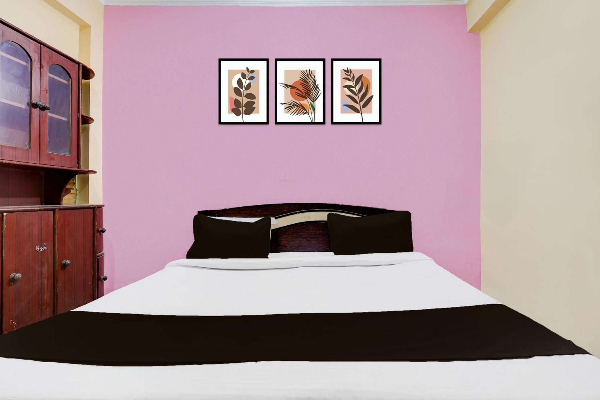 O Sparsh Hotel