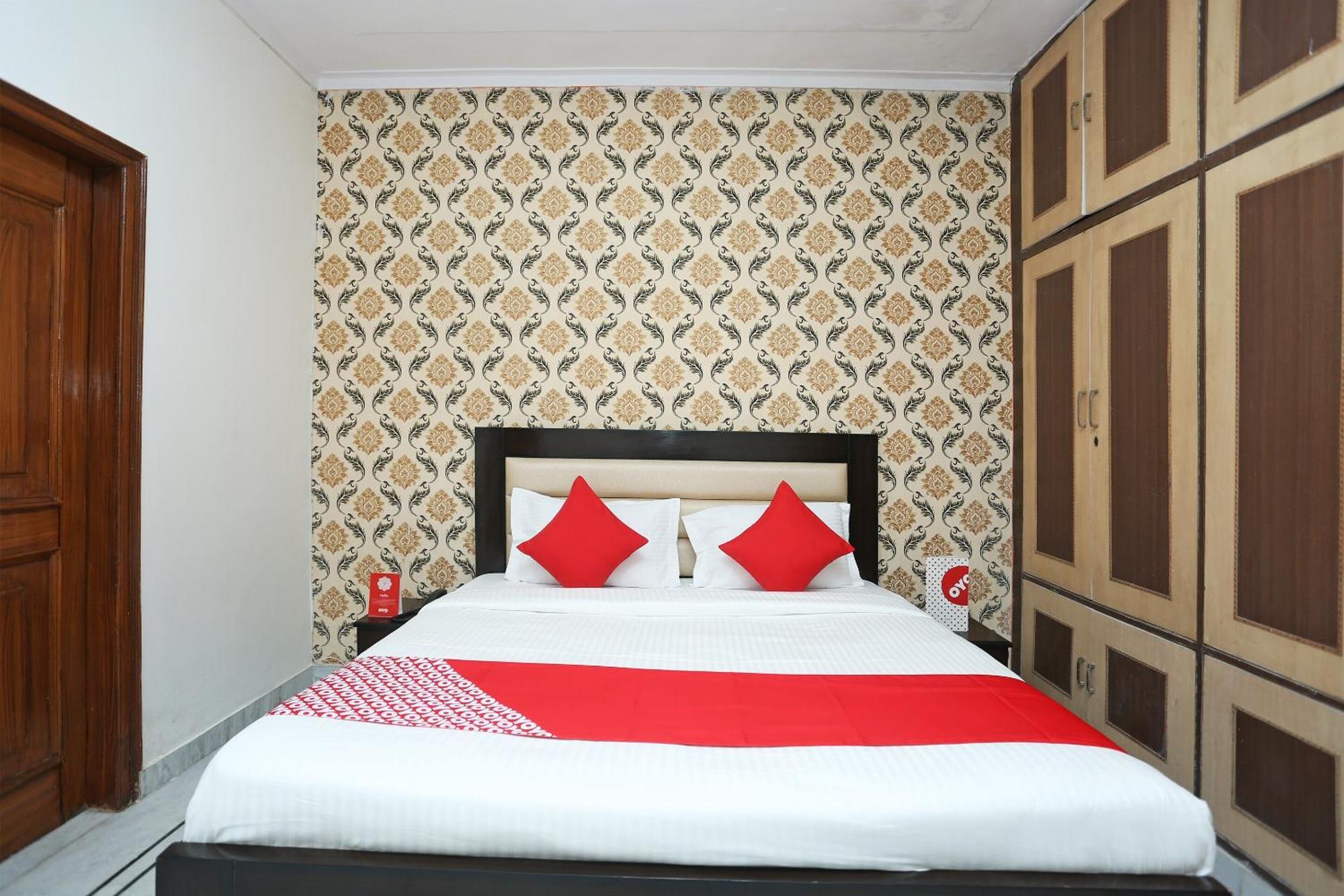 Hotel O Awesome Near Appu Ghar