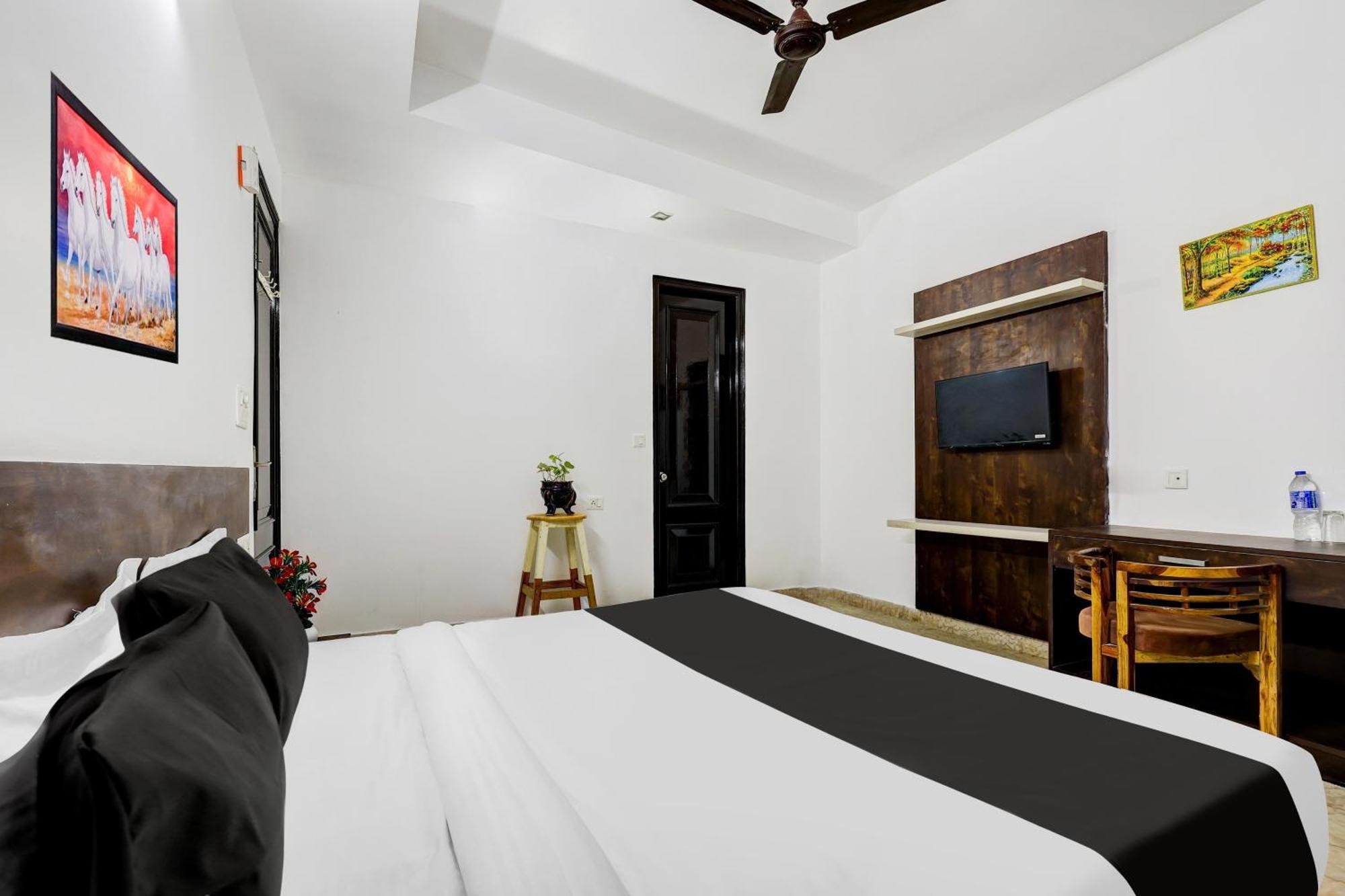 Super Townhouse Mayfield Garden Nearby Golf Course Road *