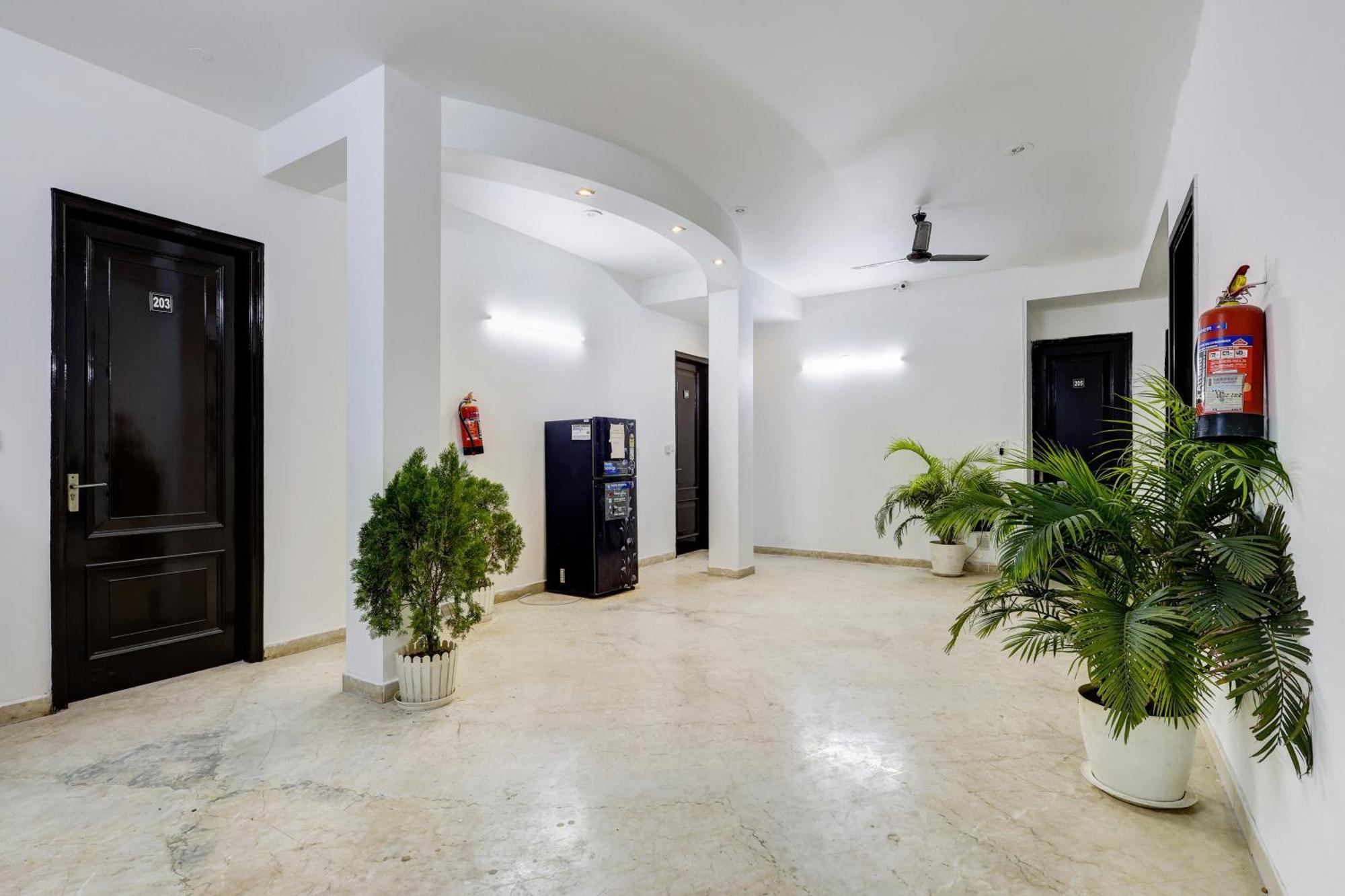 Super Townhouse Mayfield Garden Nearby Golf Course Road *
