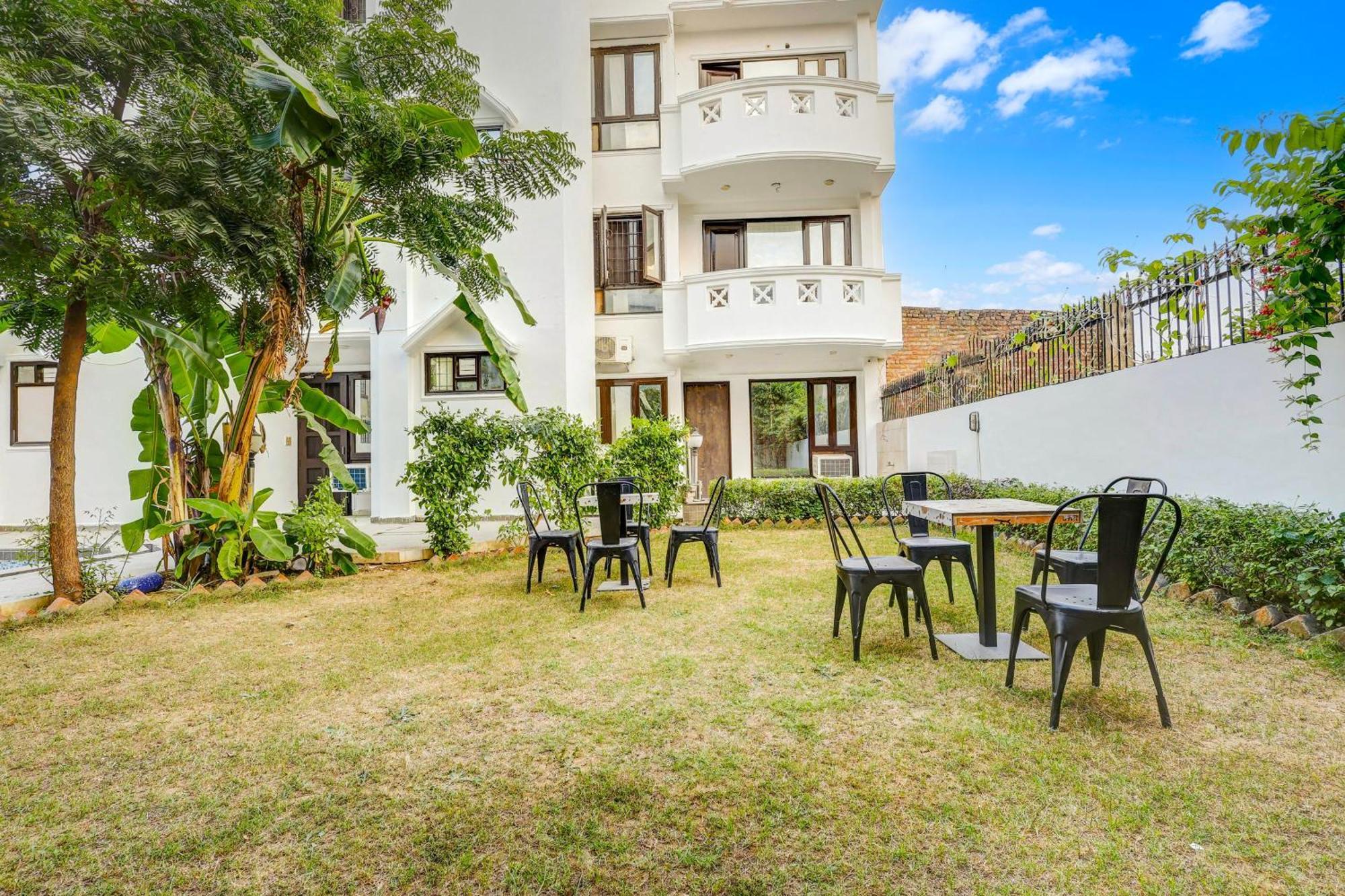 Super Townhouse Mayfield Garden Nearby Golf Course Road Hotel *