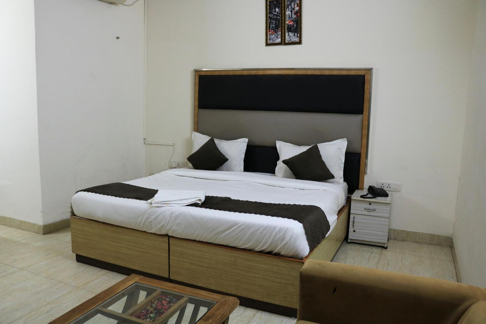 Vinayak Sector 43 Gurgaon