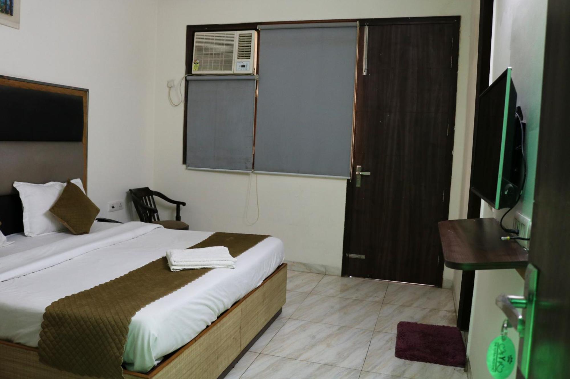 Vinayak Sector 43 Gurgaon