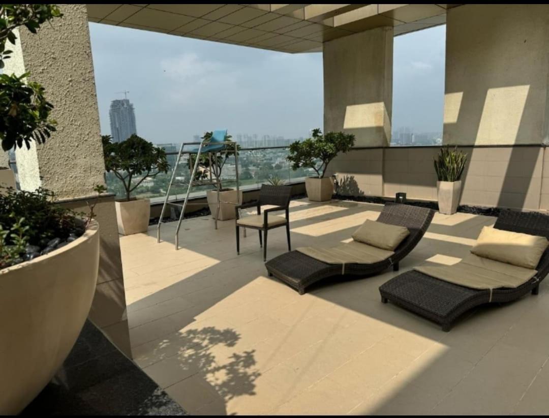 Apartment Stylish Street Apartment Gurgaon *