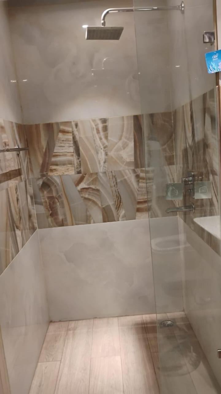 Stylish Street Apartment Gurgaon Gurgaon