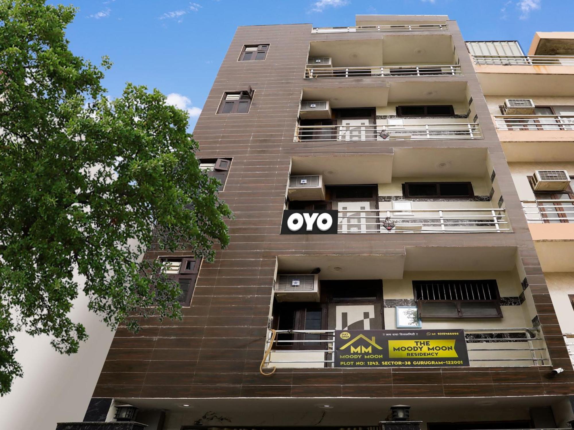 Hotel O The Moody Moon Residency Hotel