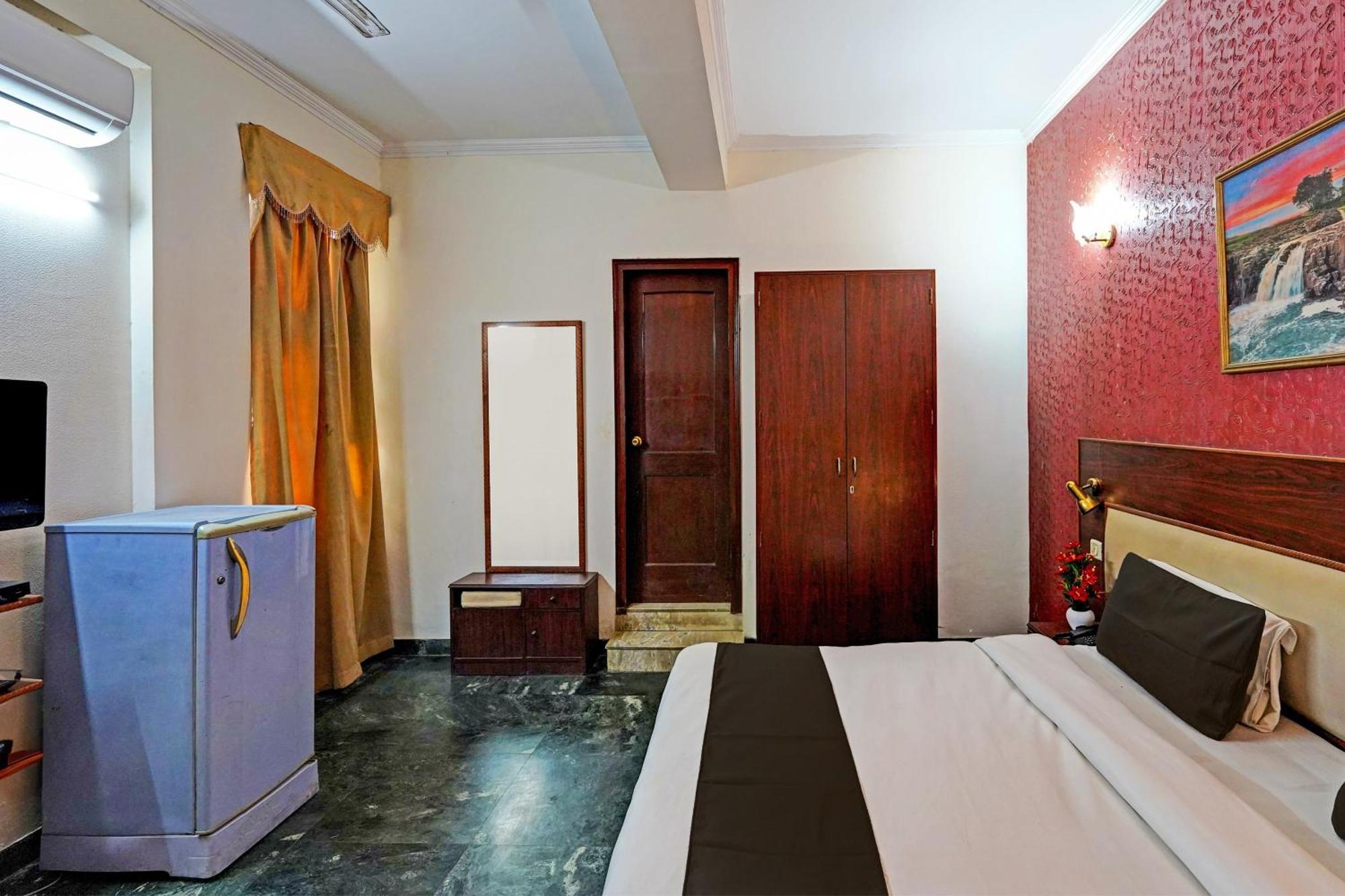 Hotel O Primero Near Aravali Biodiversity Park Gurgaon
