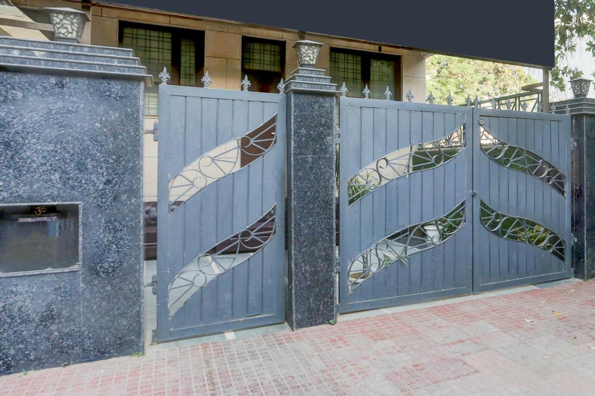 Townhouse Sushant Lok Phase 1 Formerly Hotel Neven 3* Gurgaon