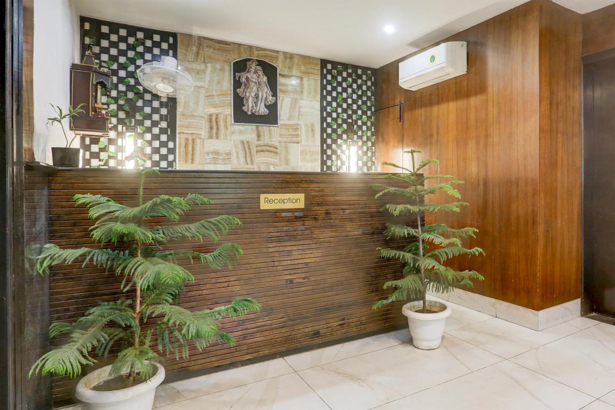 Townhouse Sushant Lok Phase 1 Formerly Hotel Neven