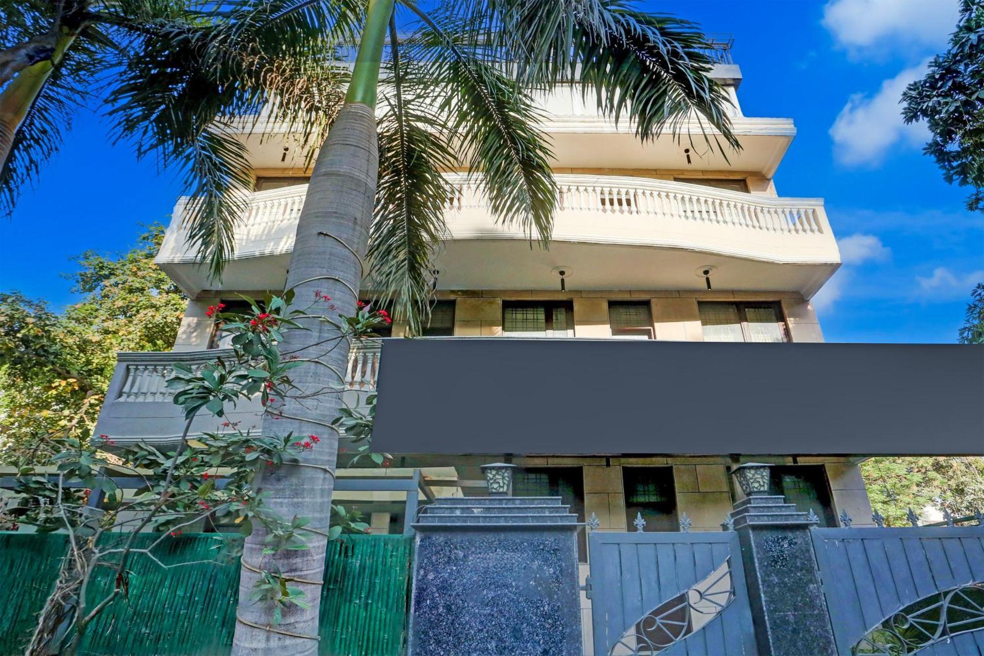 Townhouse Sushant Lok Phase 1 Formerly Hotel Neven Hotel