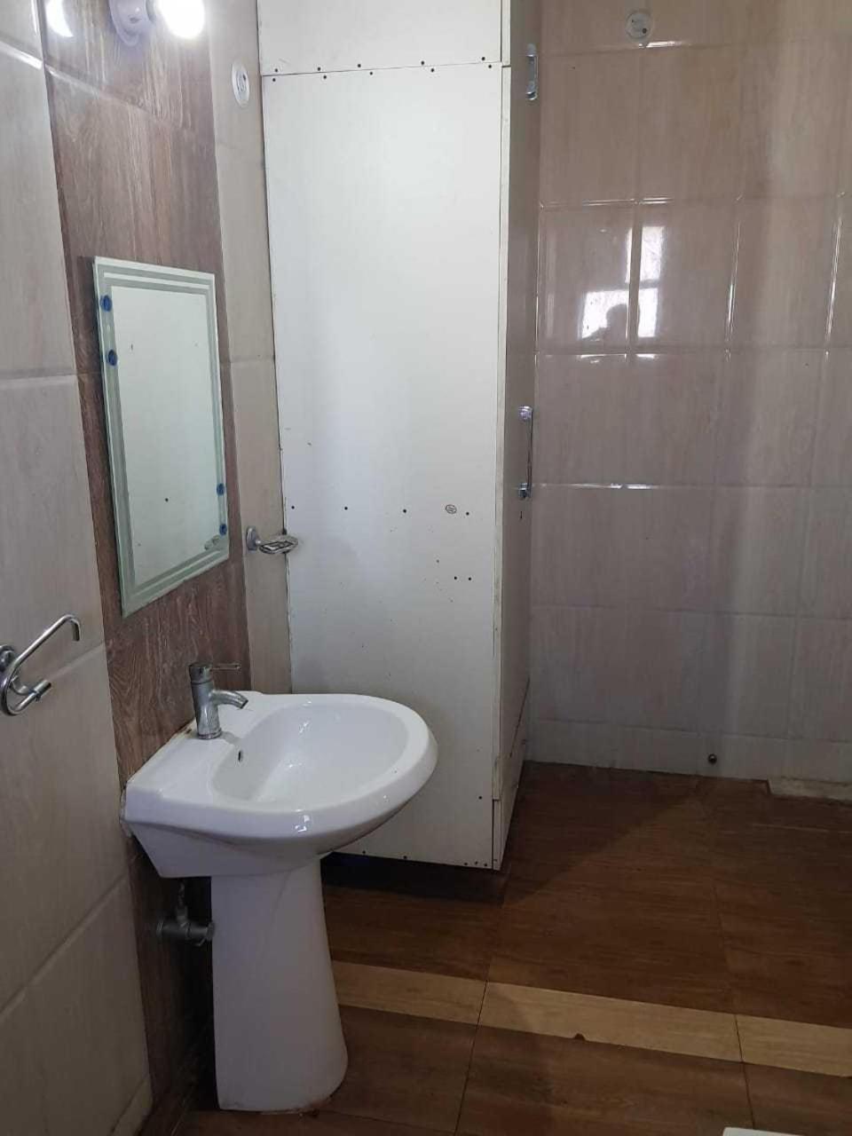 Hotel O Naveen Residancy