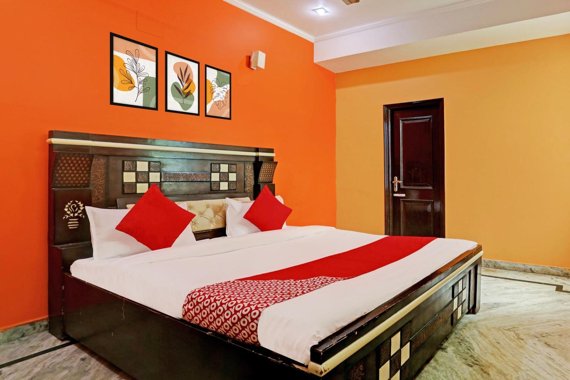 Hotel O Naveen Gurgaon