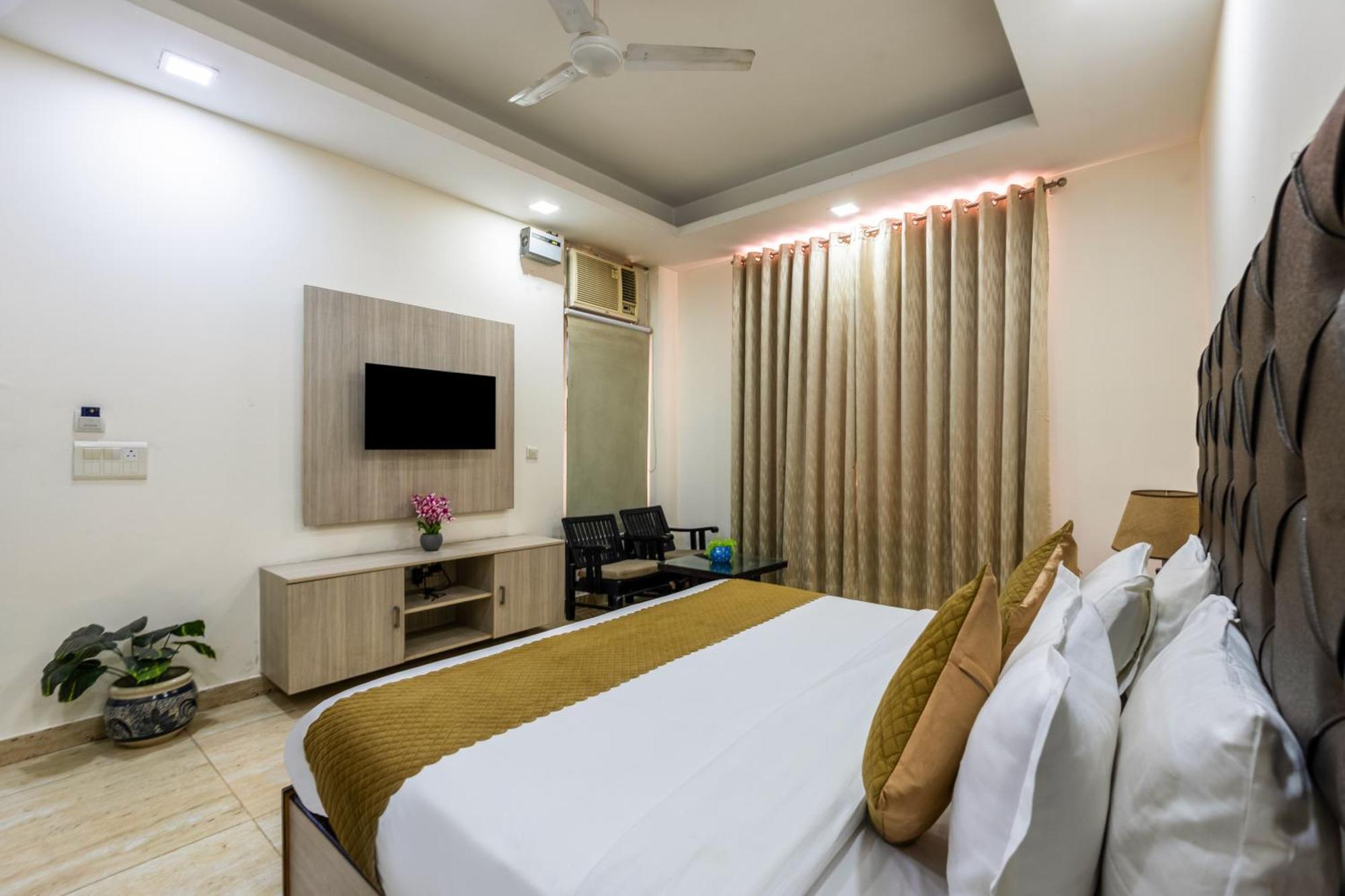 Hotel Kabul By Nexhub Palace - Medanta