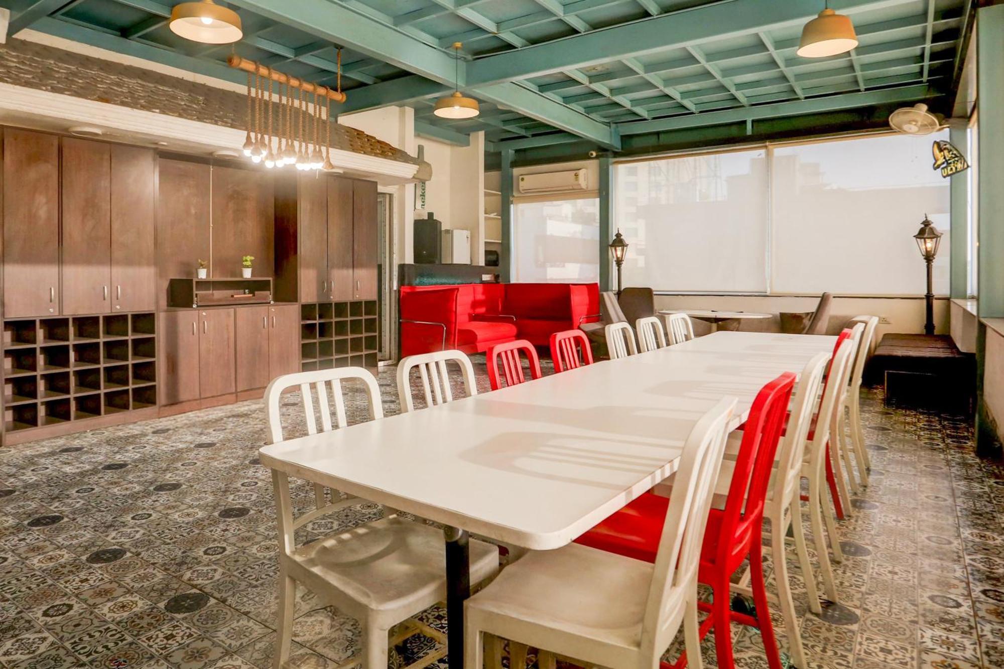 Townhouse Sushant Lok Phase 1 Formerly Hotel Neven