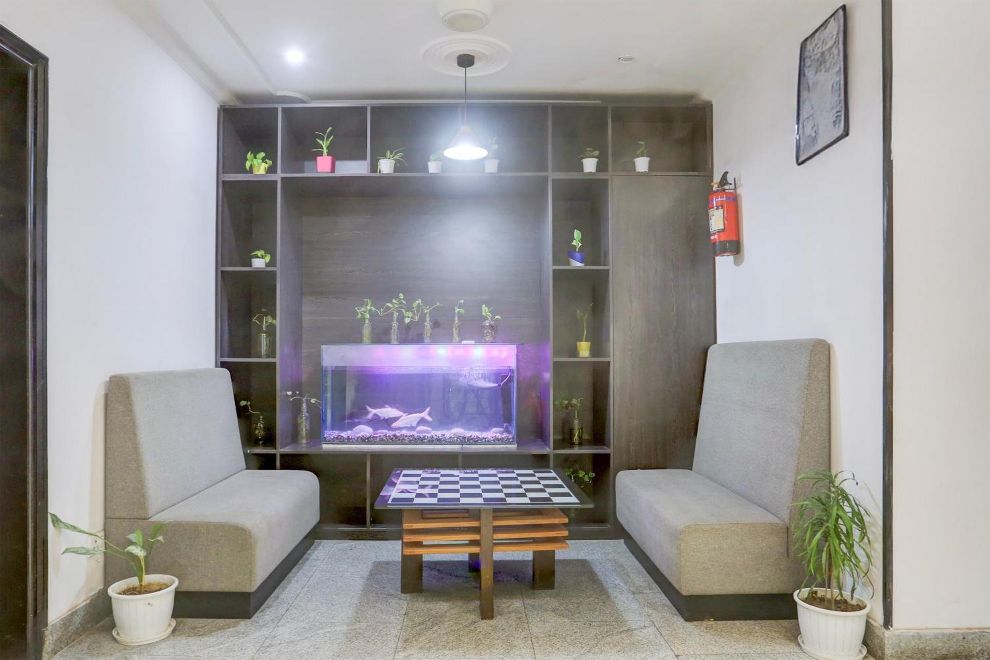 Townhouse Sushant Lok Phase 1 Formerly Hotel Neven Hotel