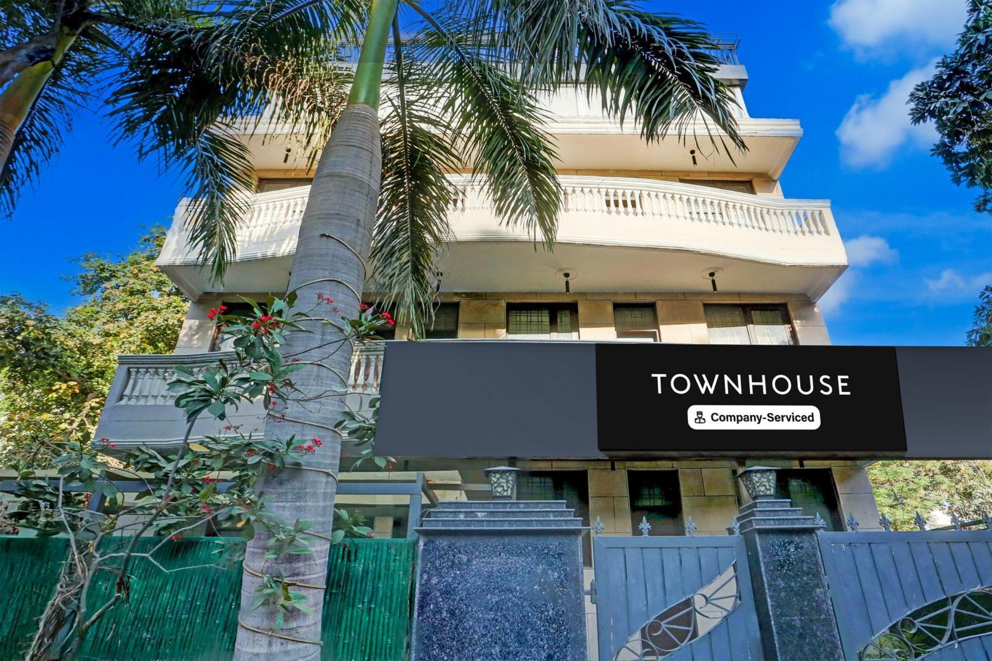 Townhouse Sushant Lok Phase 1 Formerly Hotel Neven 3*