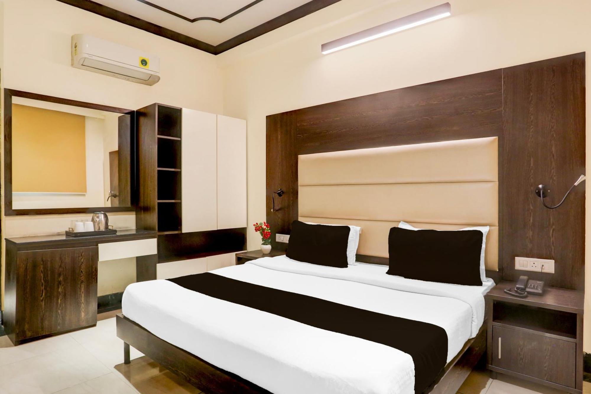 Hotel Townhouse Sushant Lok Phase 1 Formerly Hotel Neven