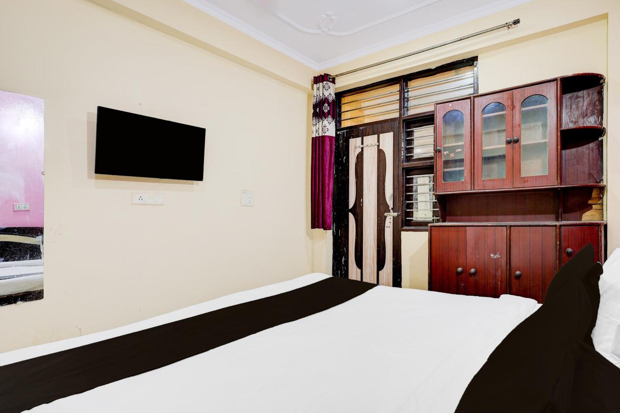 Hotel O Sparsh 3*