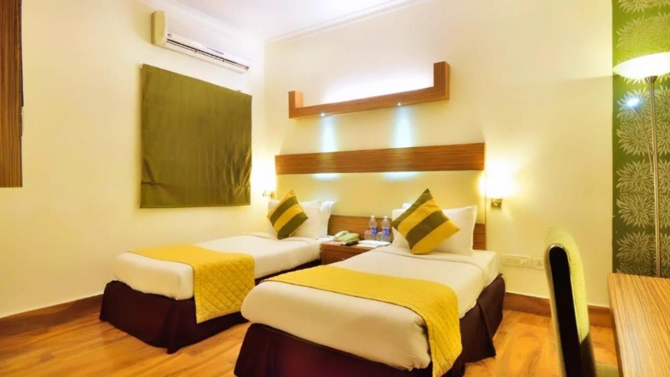 Hotel Sk Premium Park Ggn 3*
