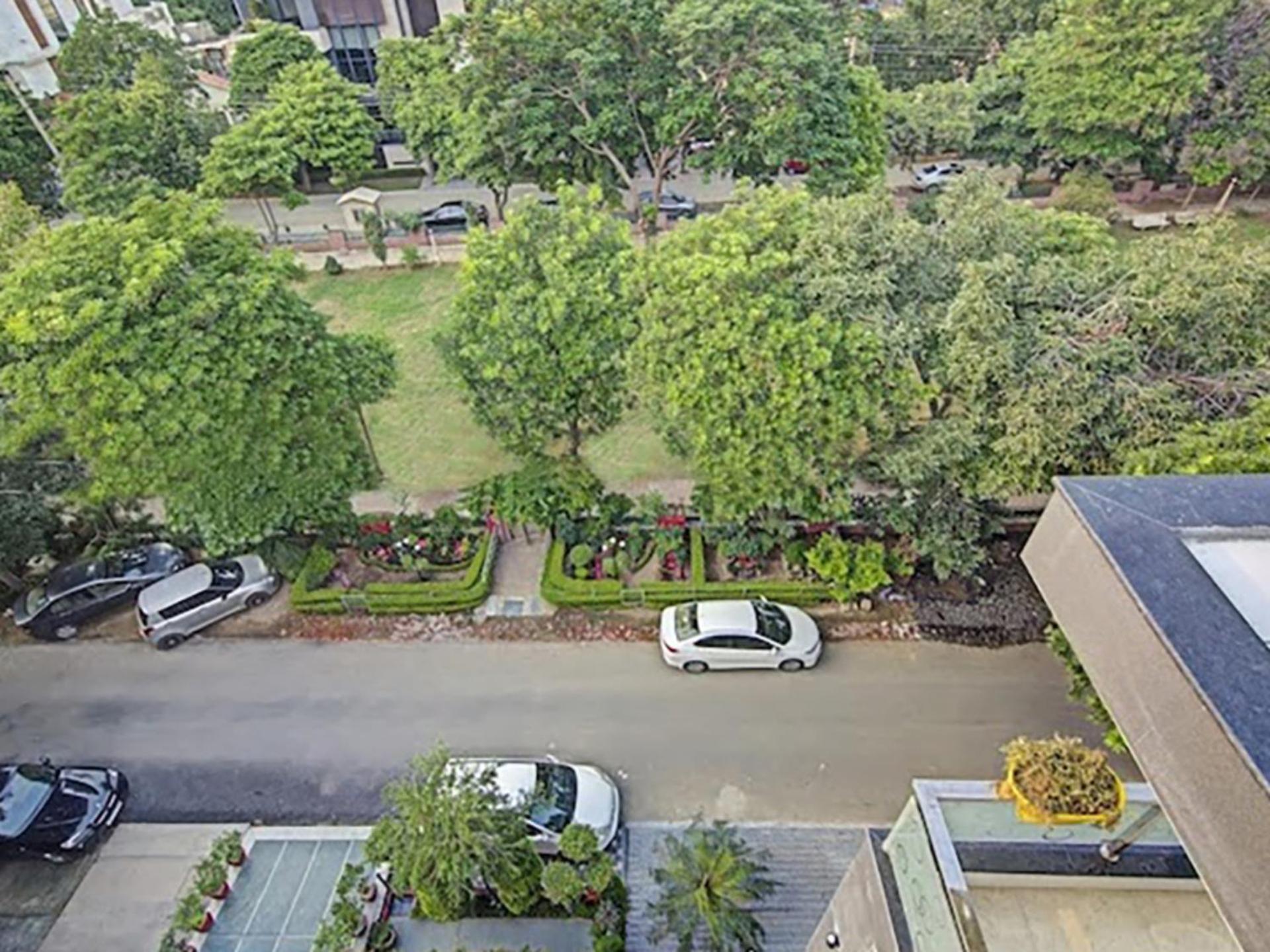 Hostel Nuab House - Near Fortis, Max, Medanta, Paras Hospitals And Huda Metro Gurgaon