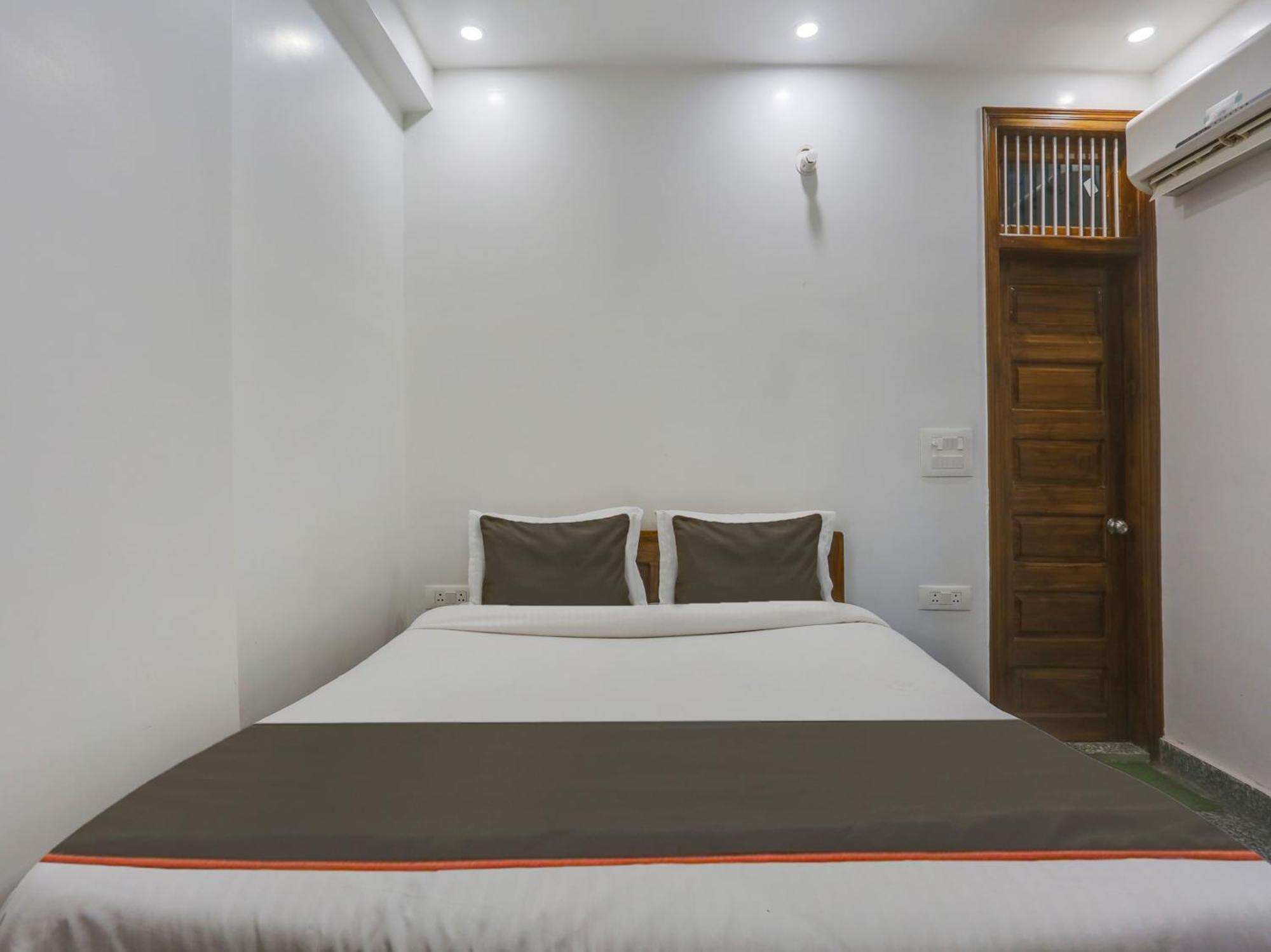 Collection O Sagar Hotel Gurgaon