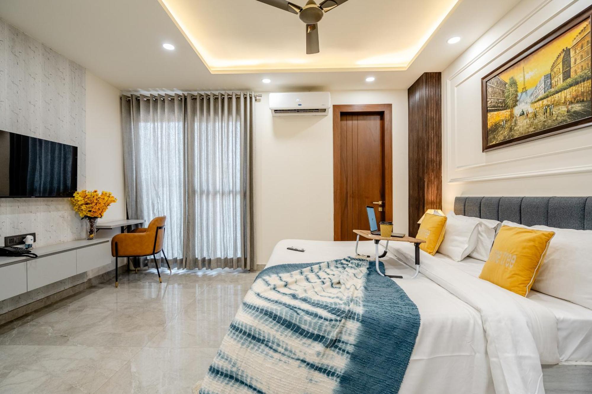 Apartment Street By Lime Tree Sector 51