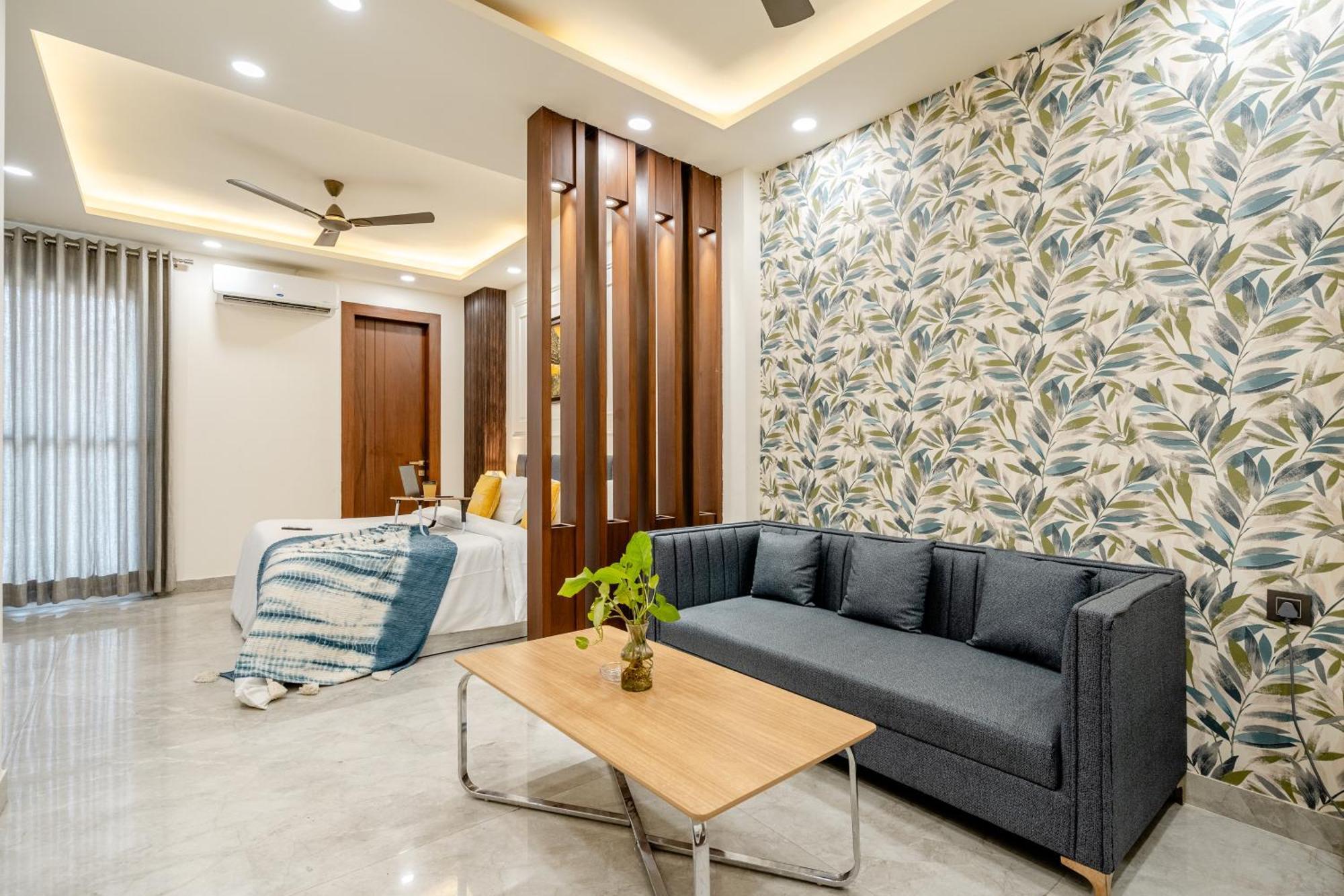 Street By Lime Tree Sector 51 Apartment *