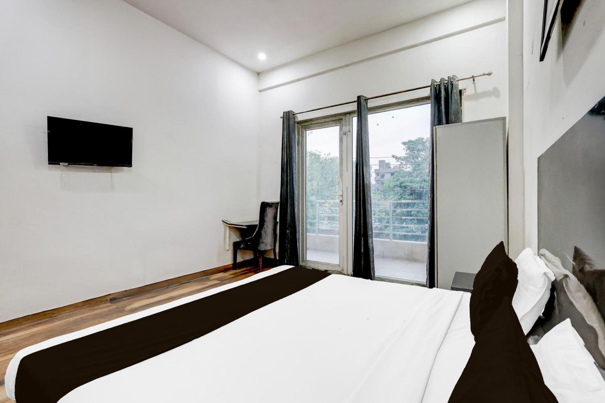 Hotel O Daffodils Inn Hotel Gurgaon