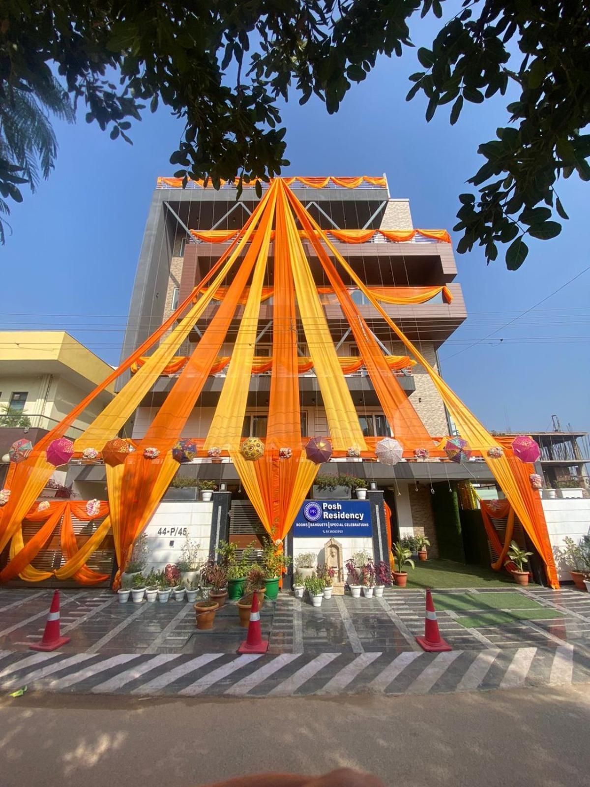 Posh Residency Huda City Center Gurgaon Hotel Gurgaon