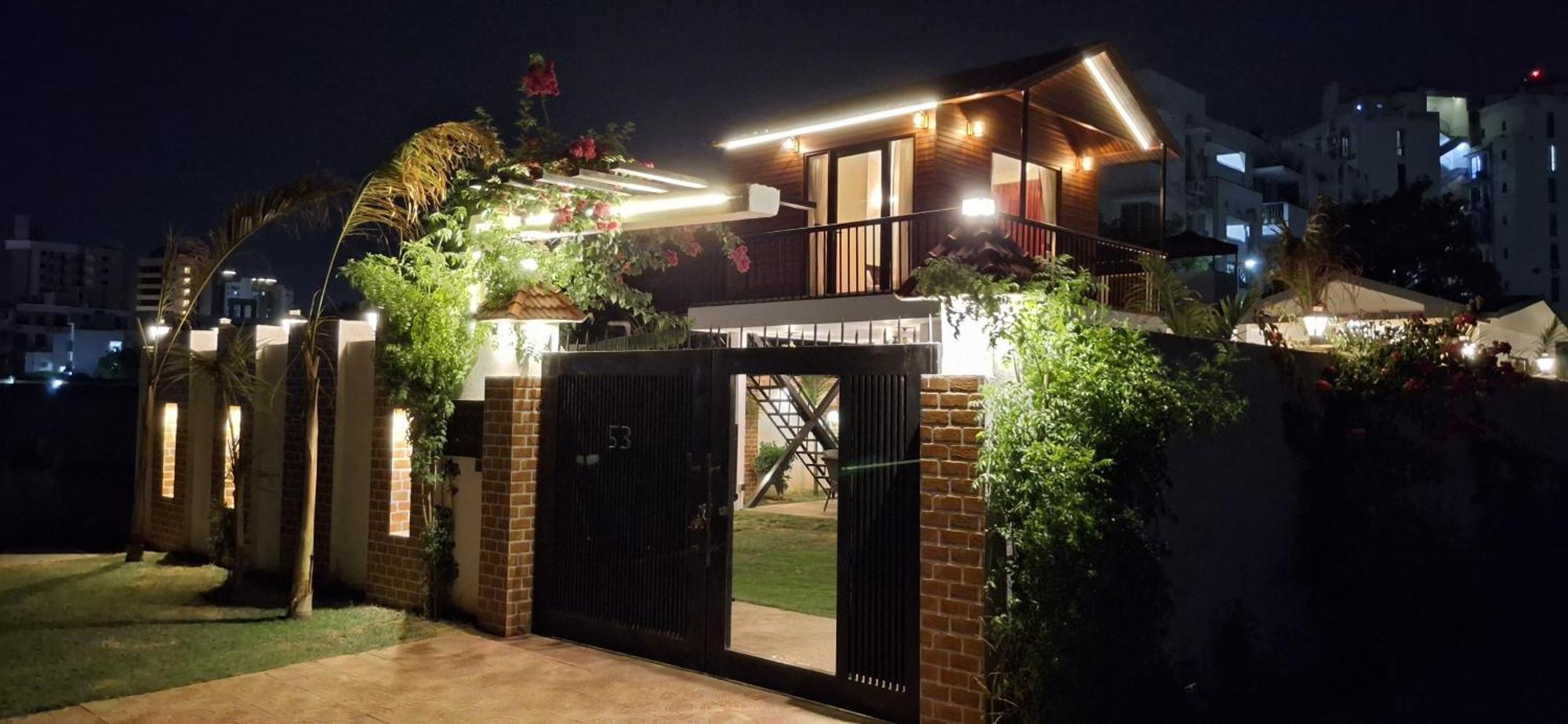 Courtyard By Palm -3bkh Mini Holiday home *
