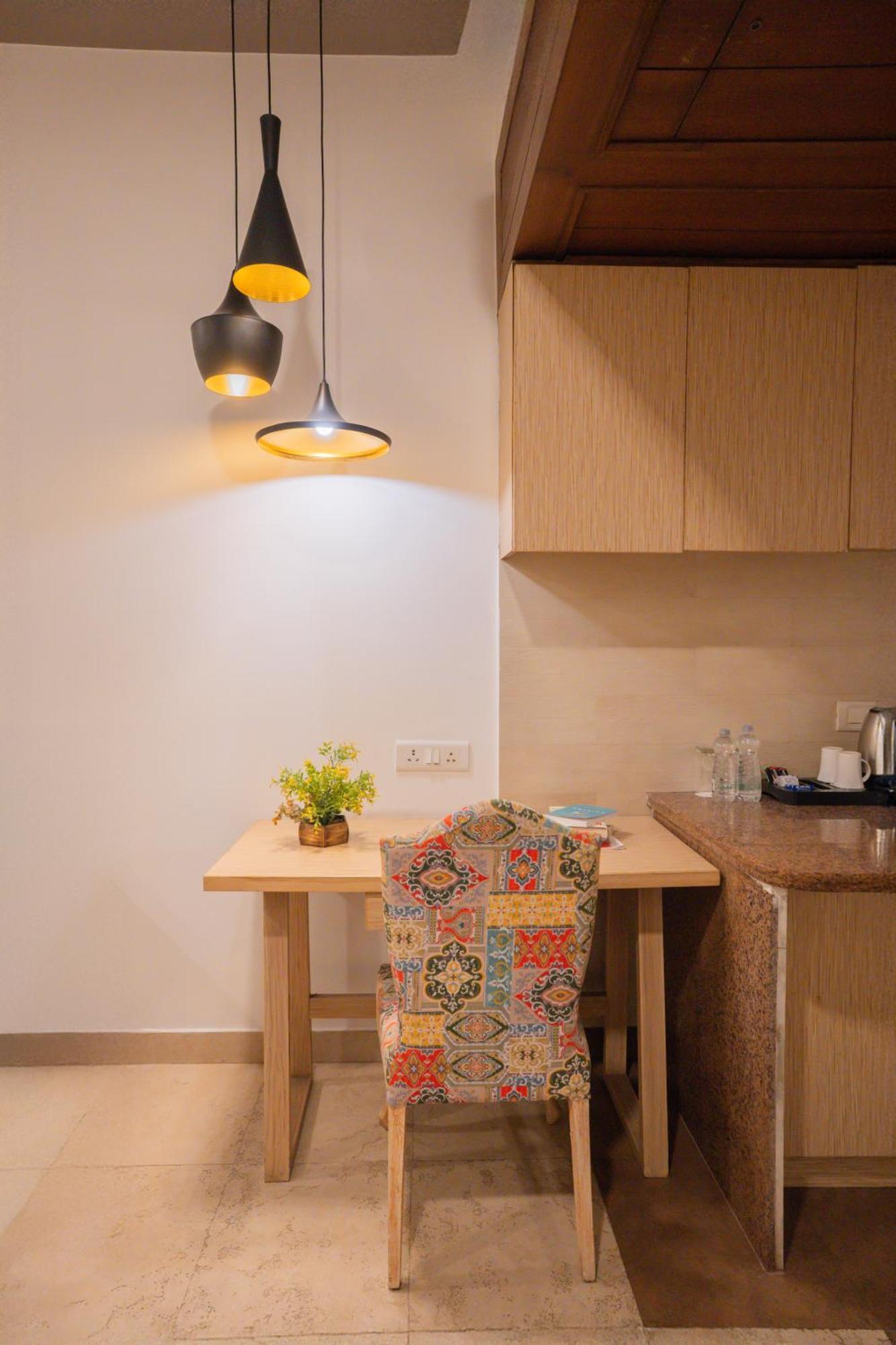 Ahuja Residency Parklane Guest house
