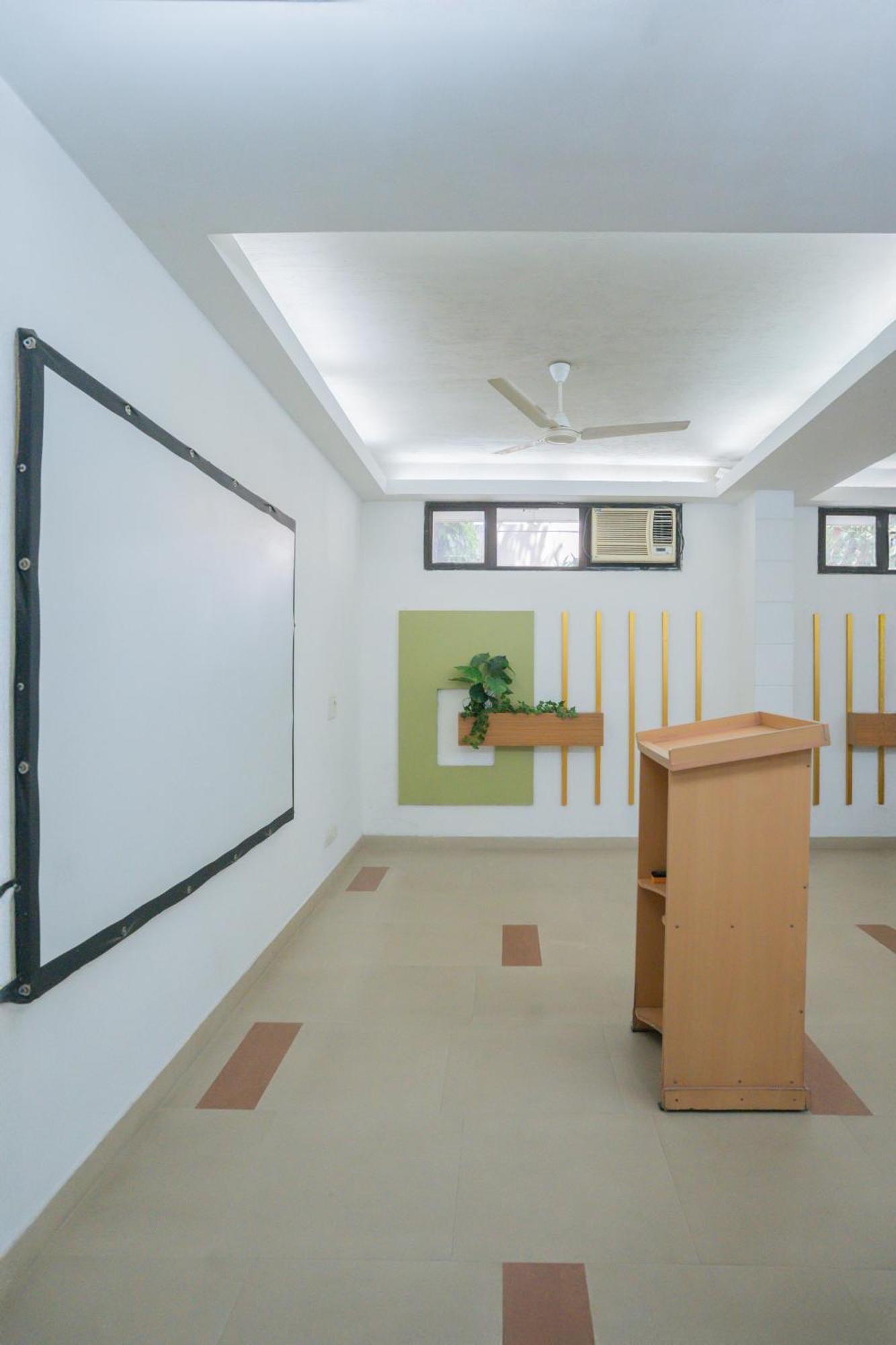 Ahuja Residency Parklane Gurgaon