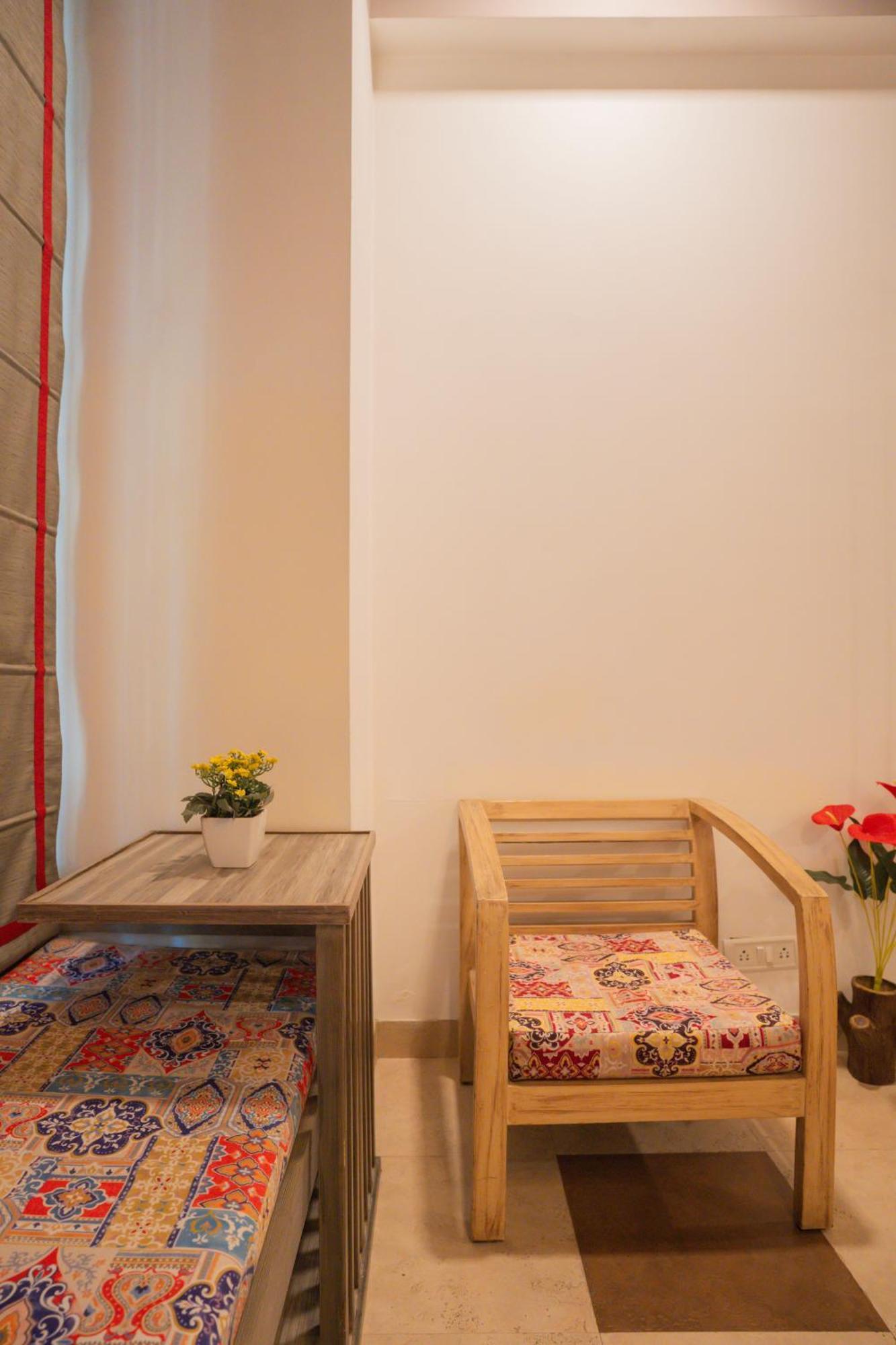 Ahuja Residency Parklane 3*