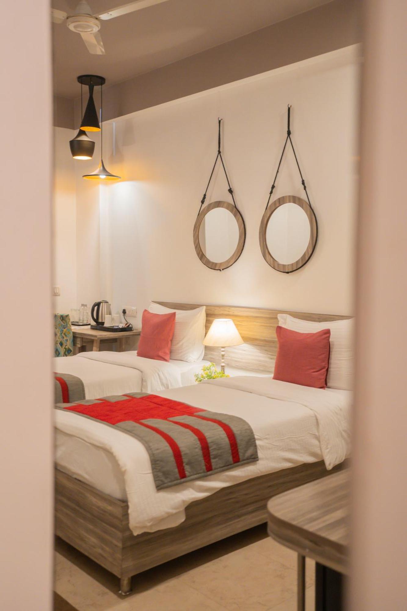 Ahuja Residency Parklane 3* Gurgaon