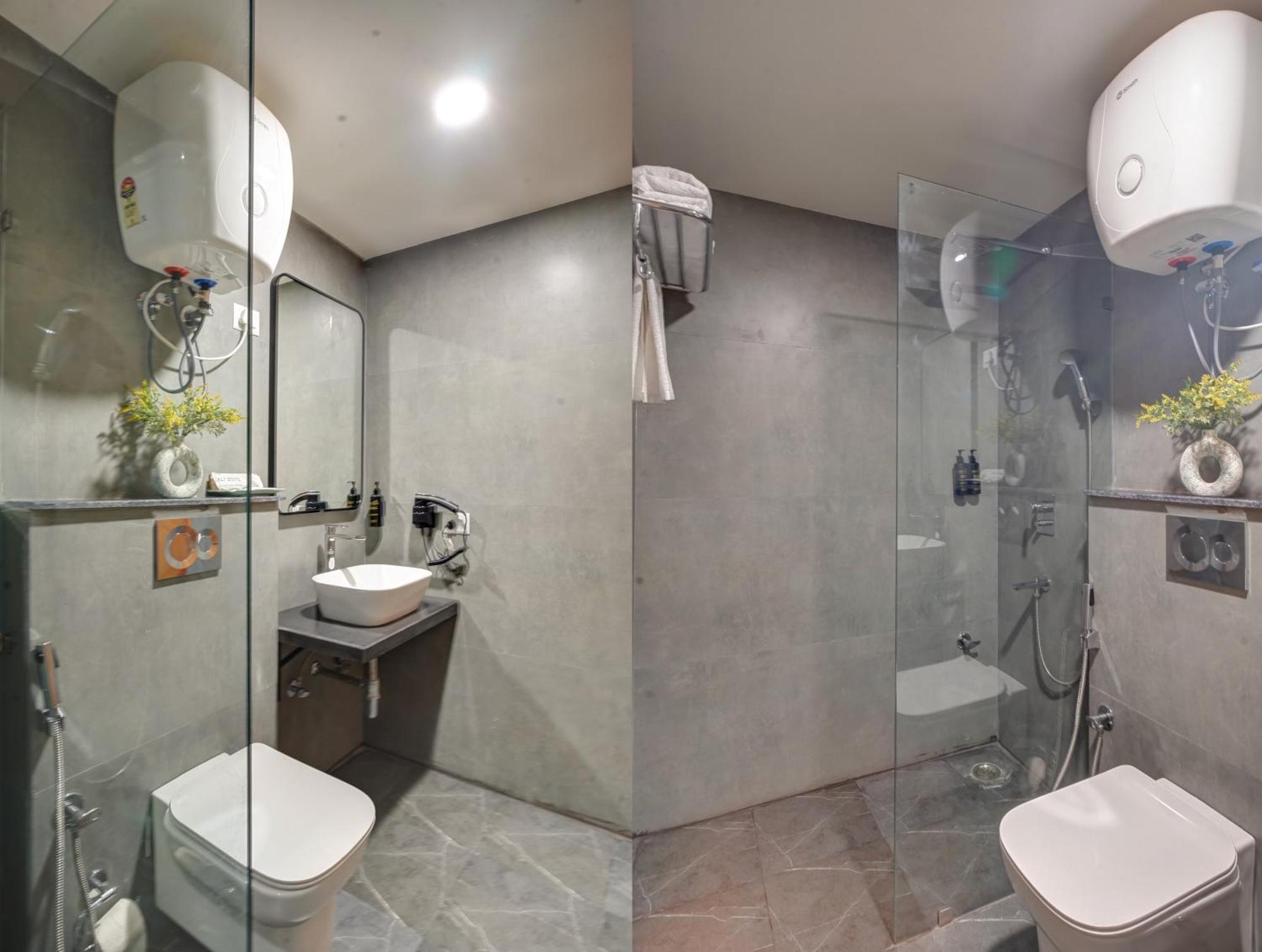 Hotel Saltstayz Premier - Arjun Marg Gurgaon