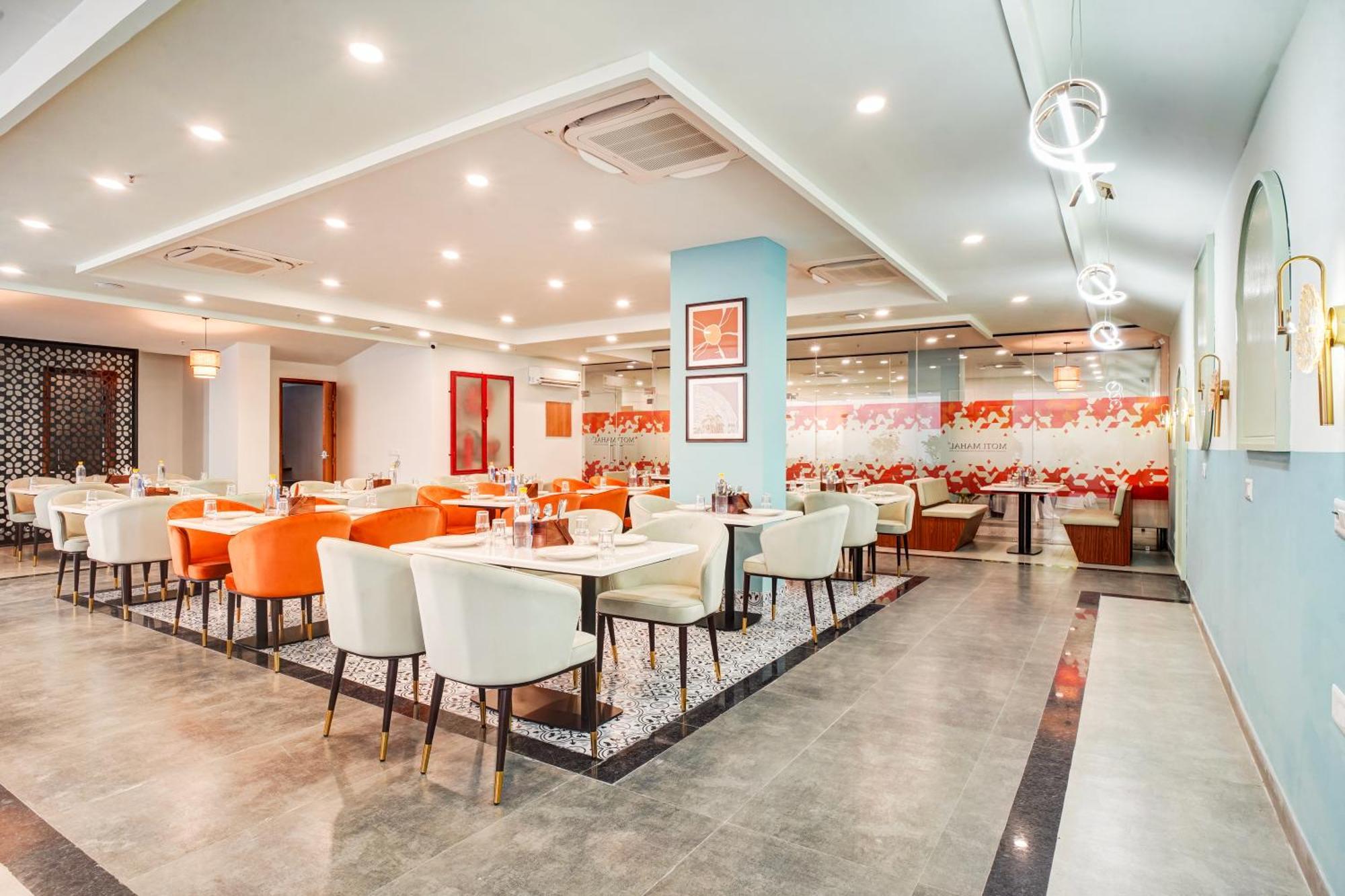Hotel Saltstayz Premier - Arjun Marg
