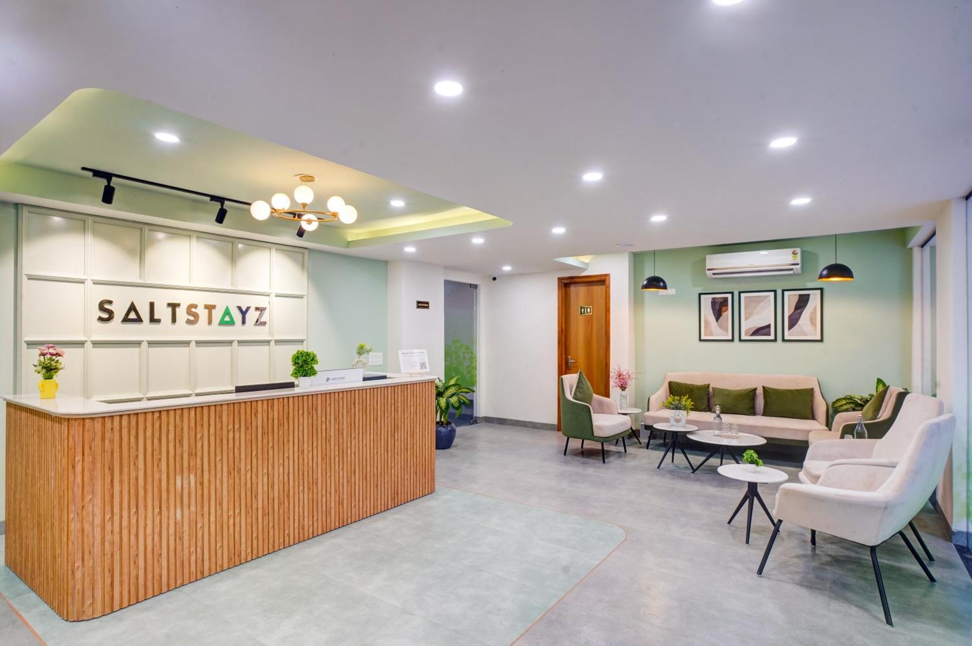 Hotel Saltstayz Premier - Arjun Marg