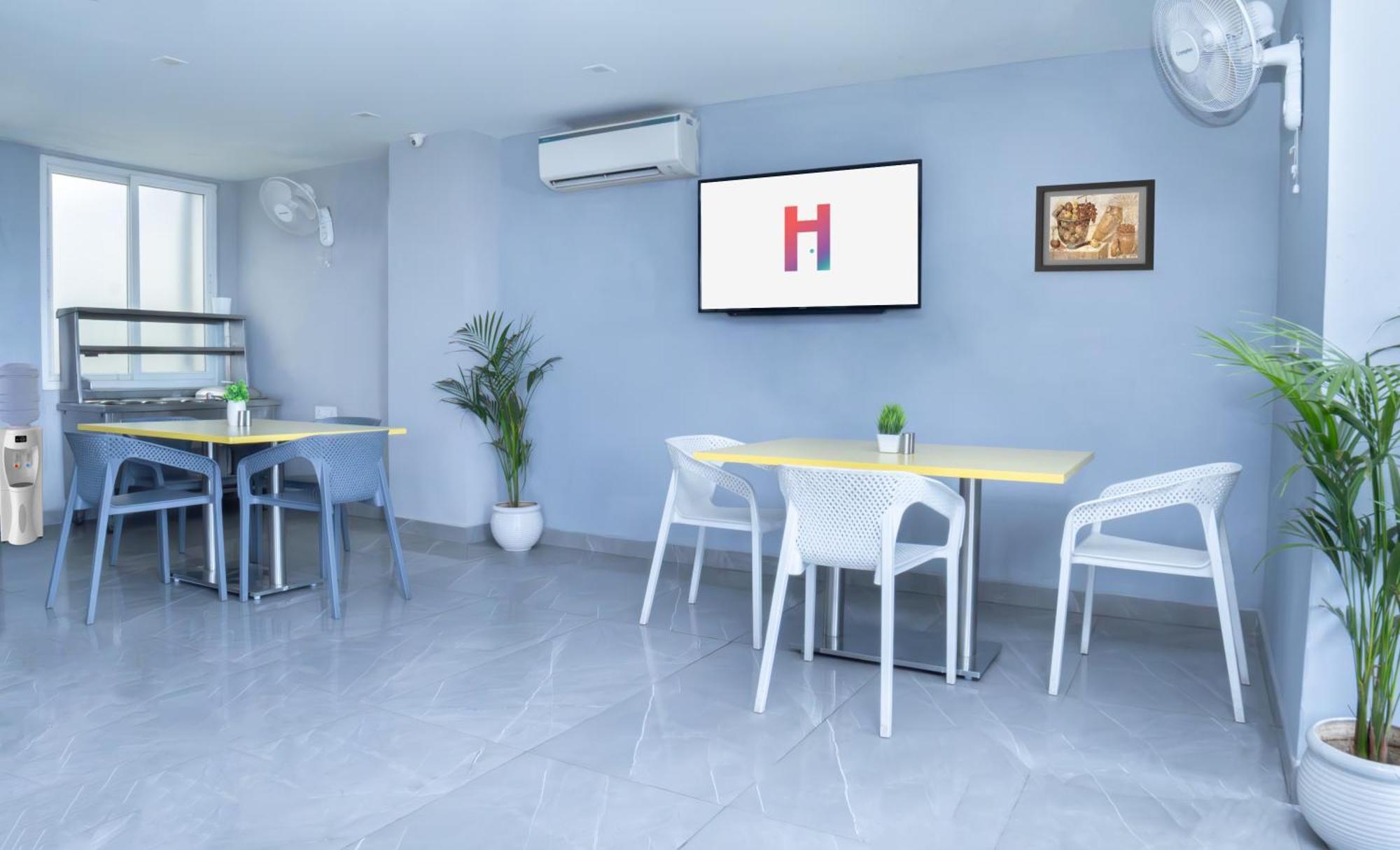 Housr Sector 38 Near Medanta Hospital Hotel Gurgaon