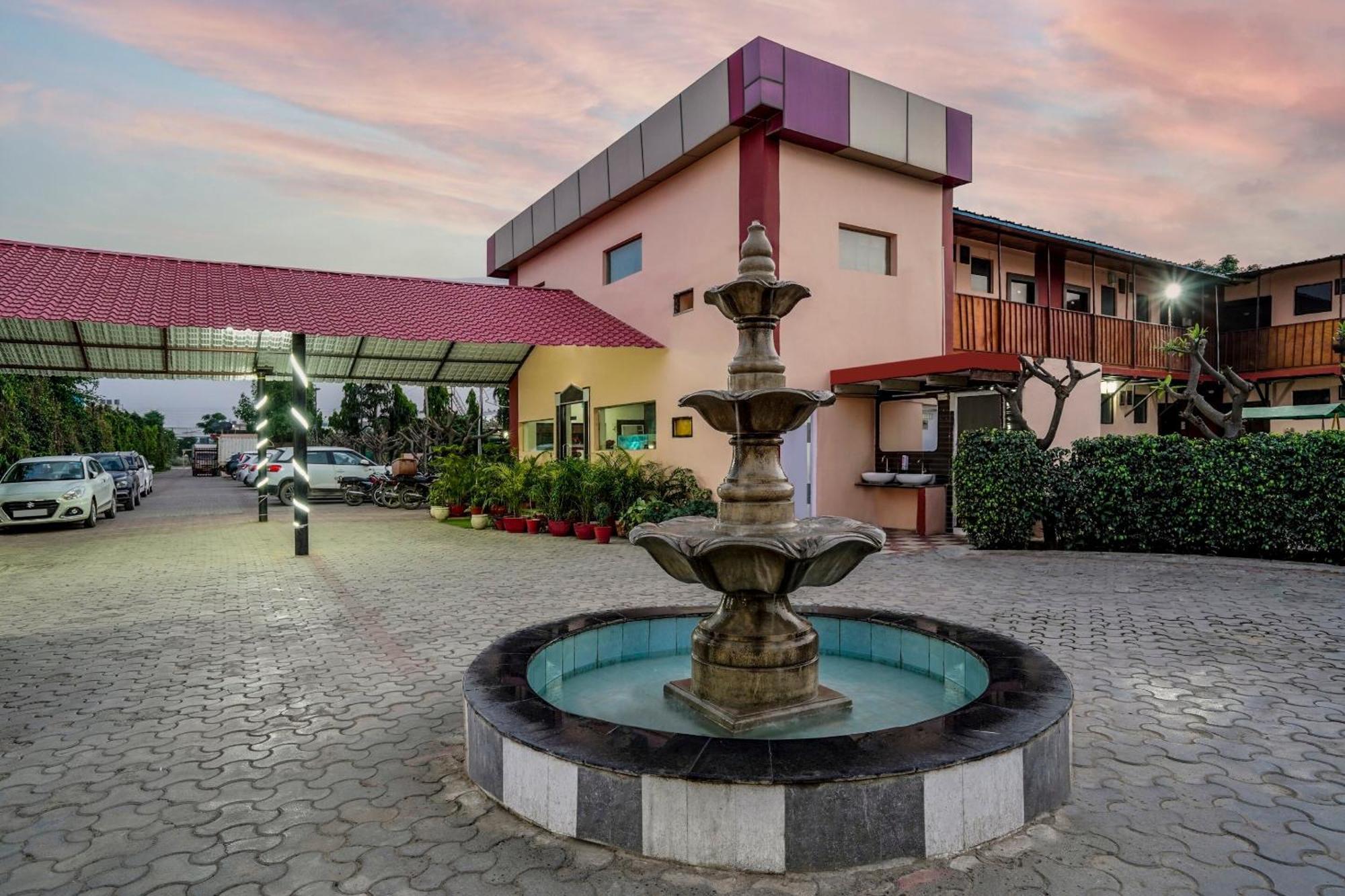 Palette - Jps Residency 3* Gurgaon