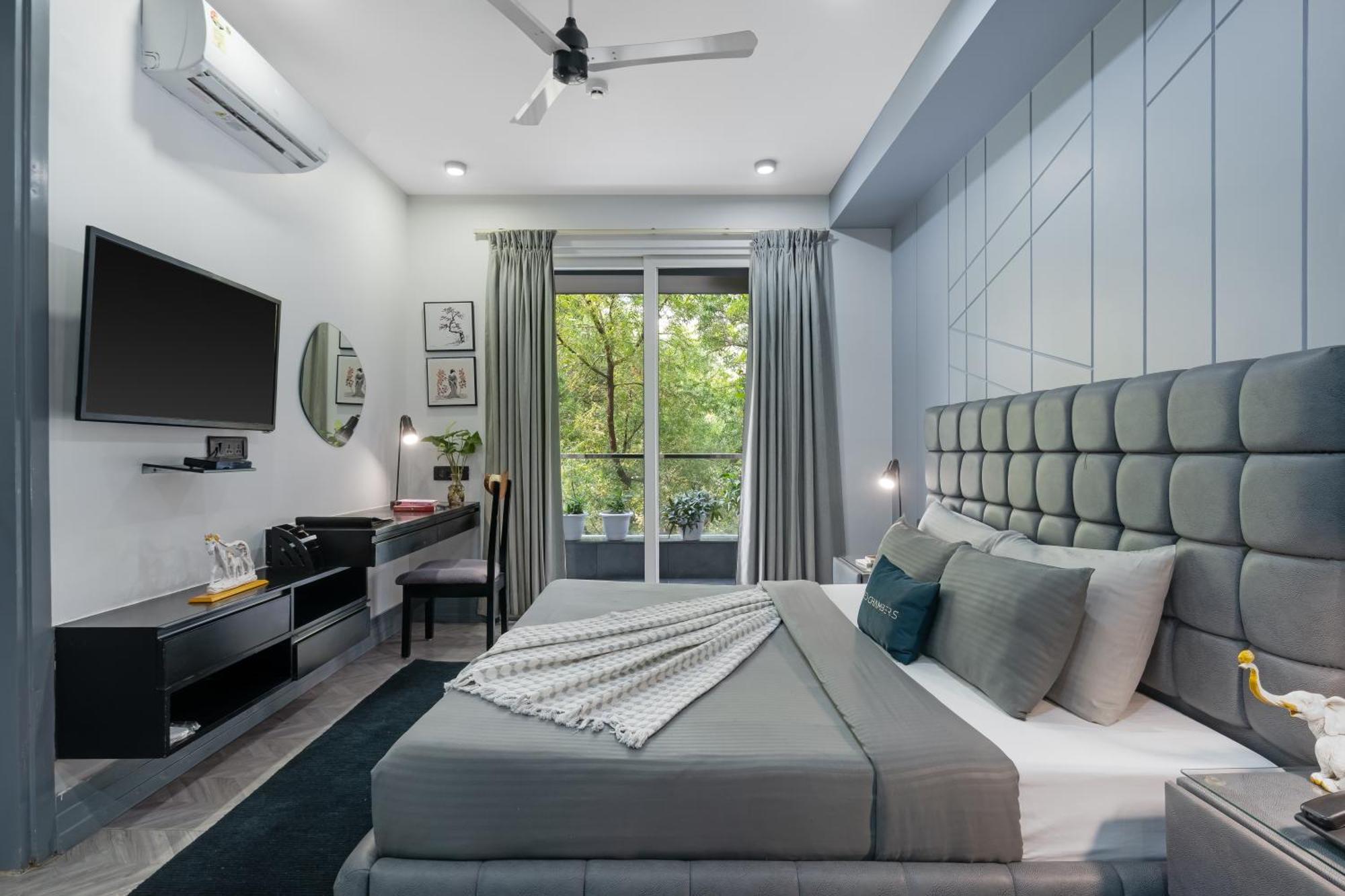 Bedchambers Serviced - Cyber Gurgaon