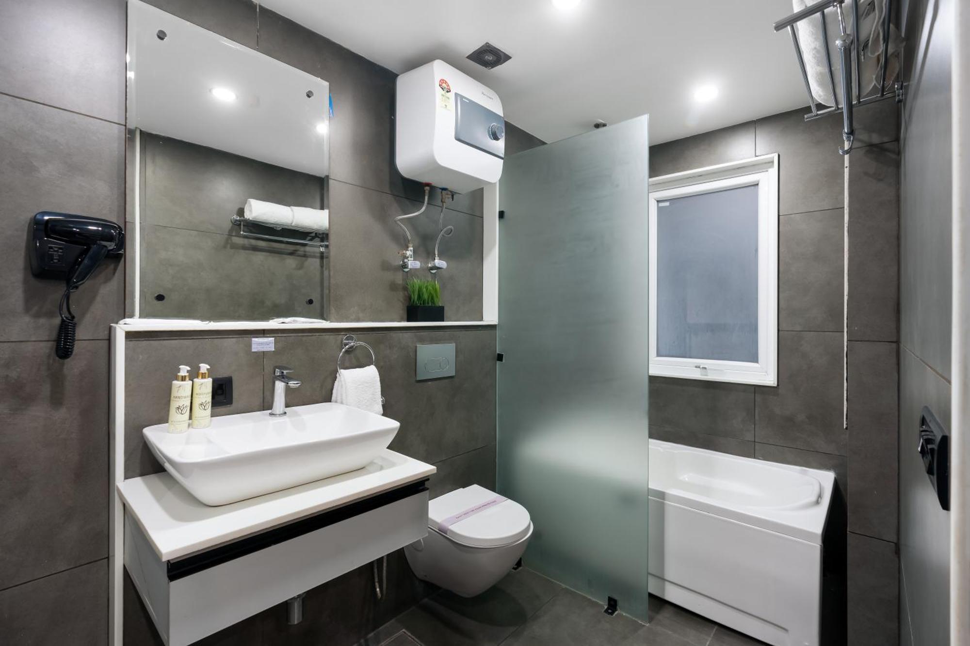 Bedchambers Serviced - Cyber * Gurgaon