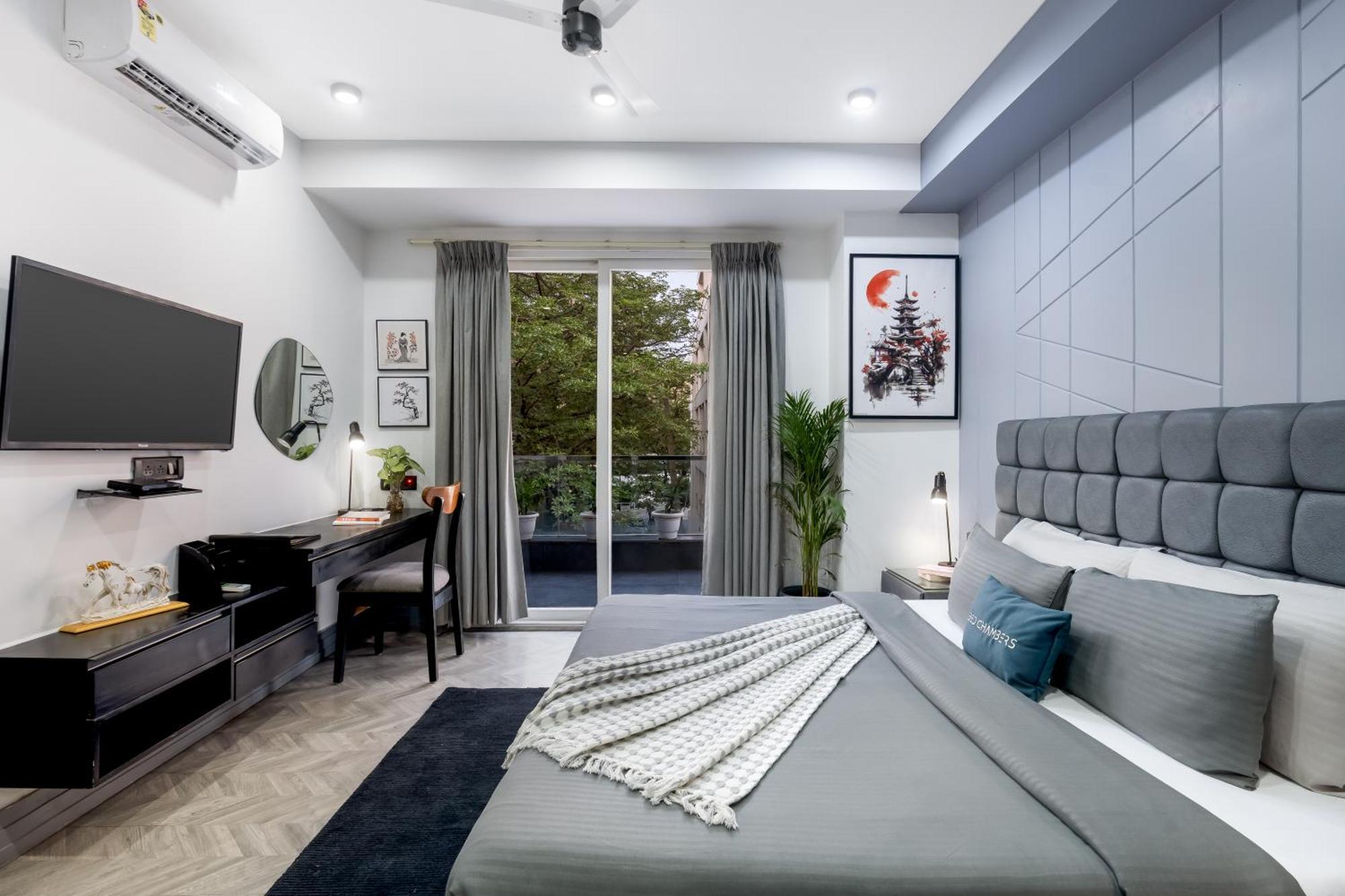 Bedchambers Luxurious Serviced In * Gurgaon