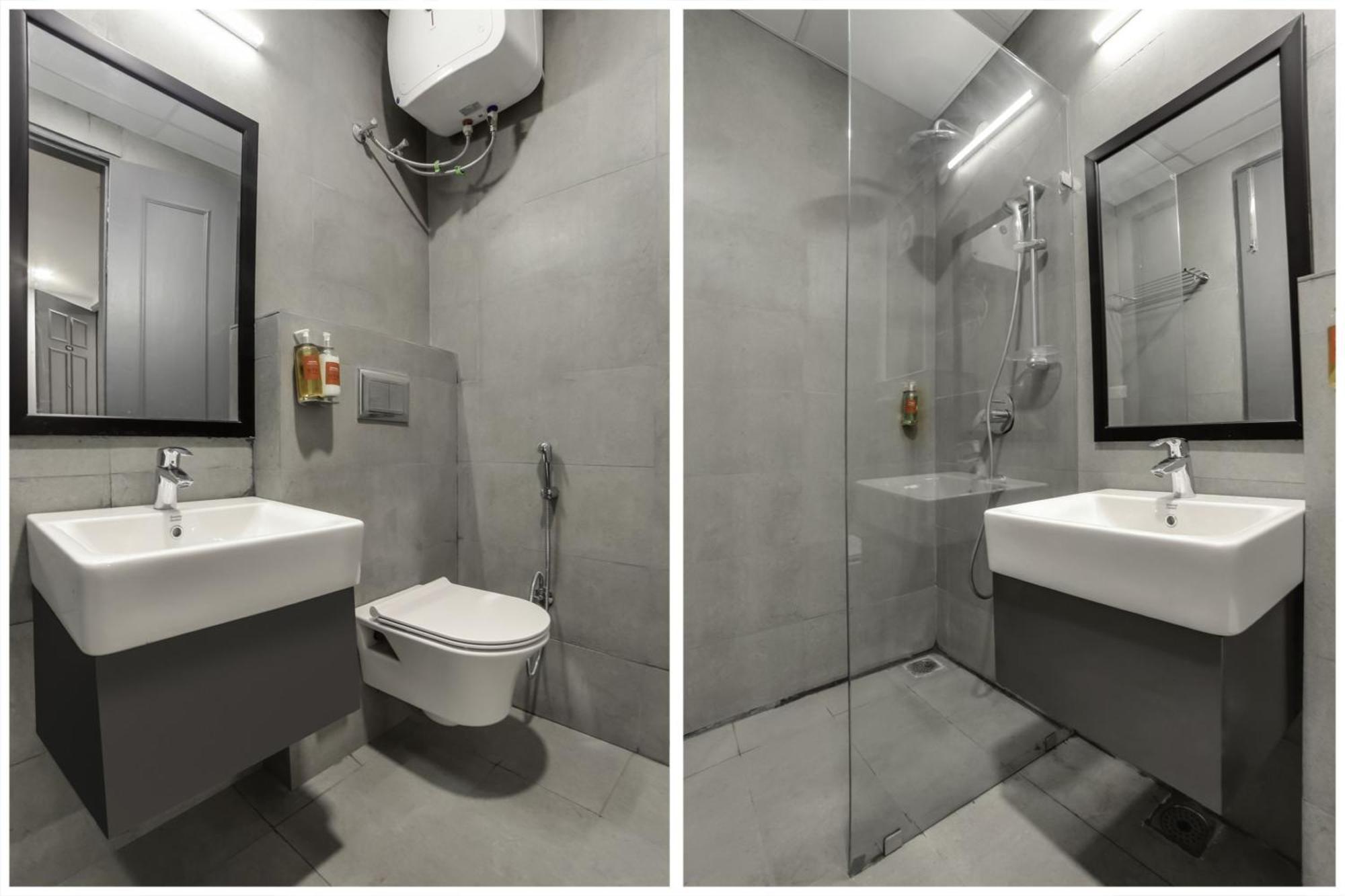 Super Townhouse 158 Near Netaji Subhash Marg Near Appu Ghar 4*