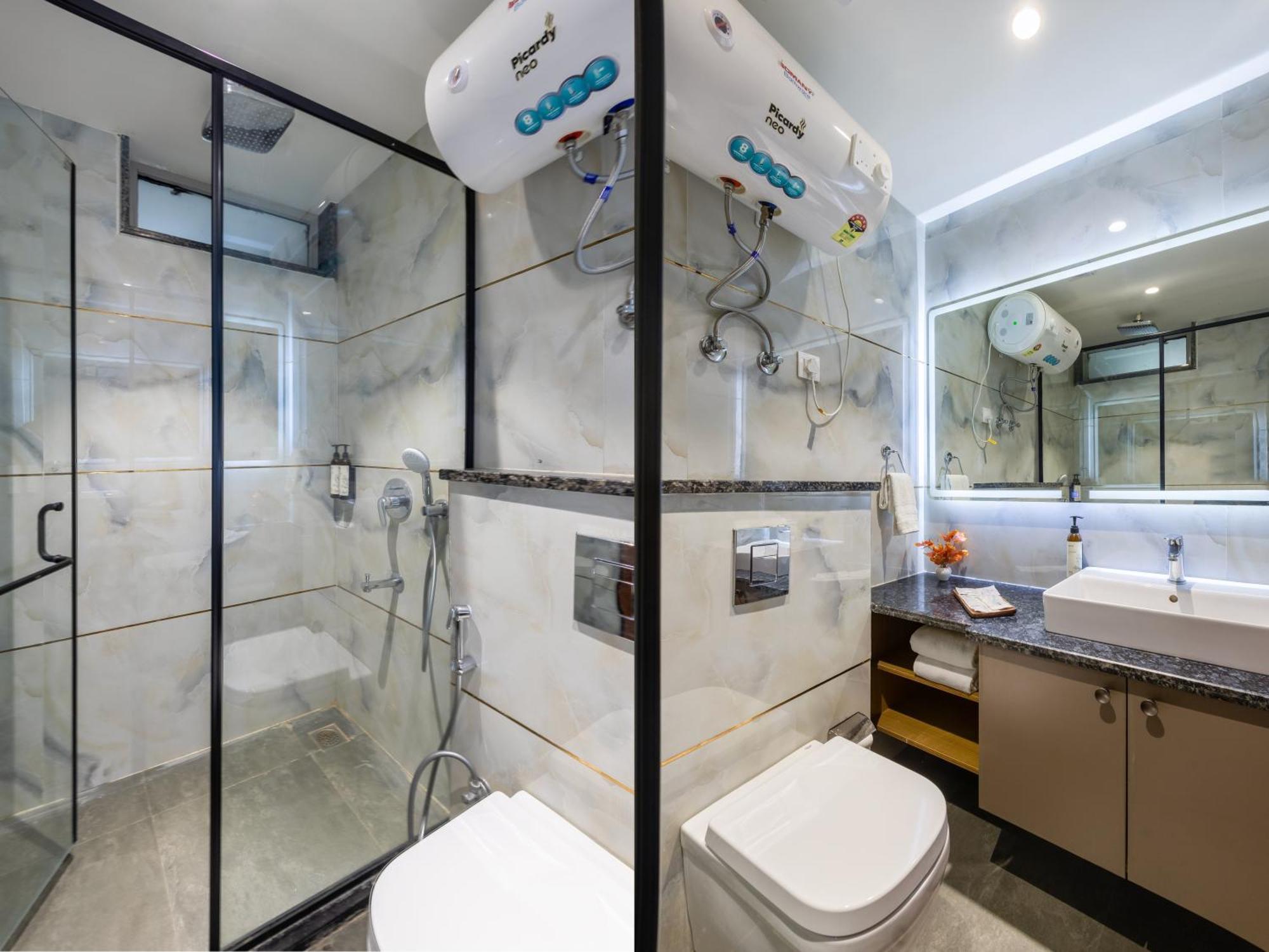 Country Gurugram Hotel 4*