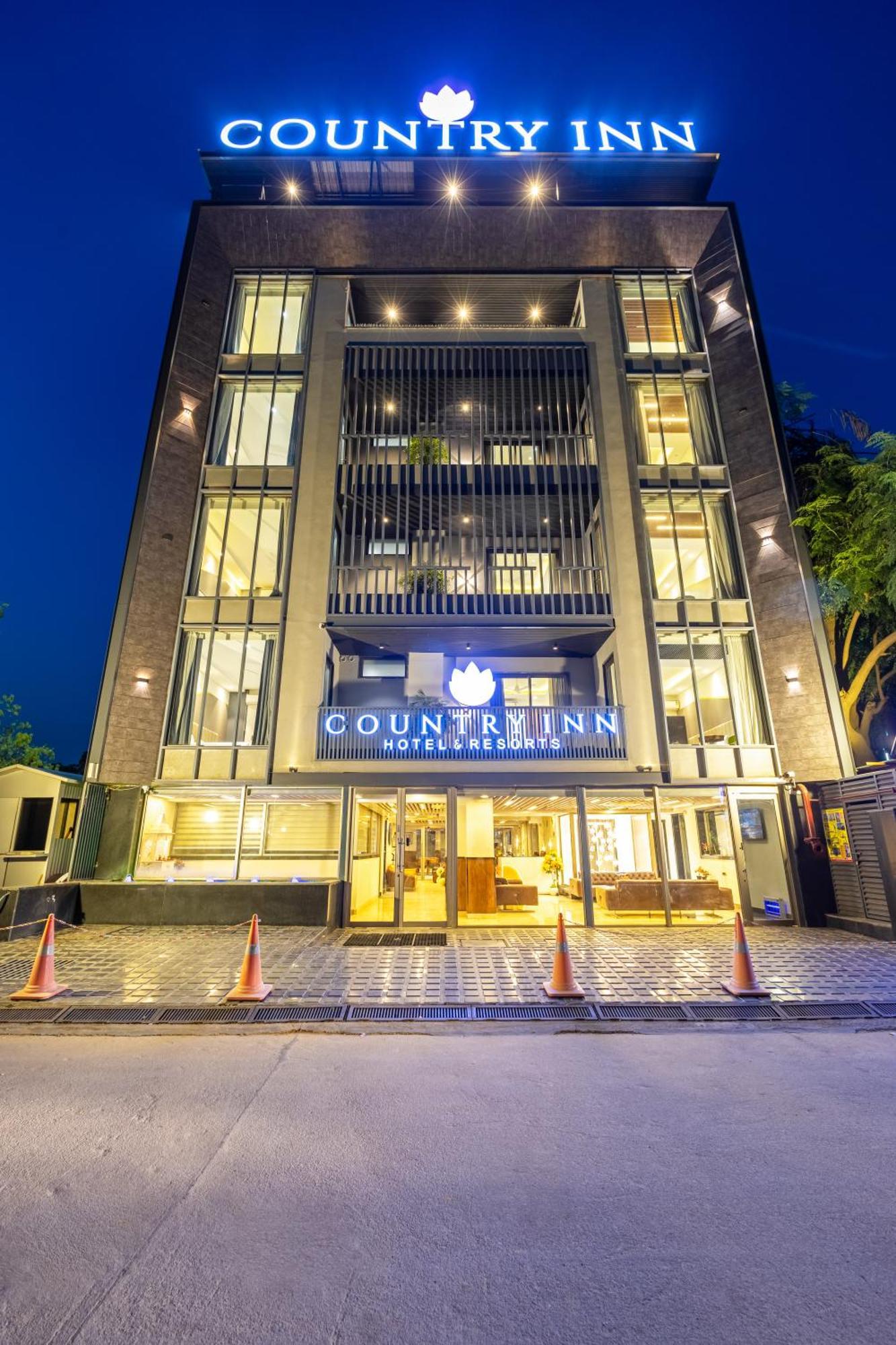 Country Gurugram Hotel 4*