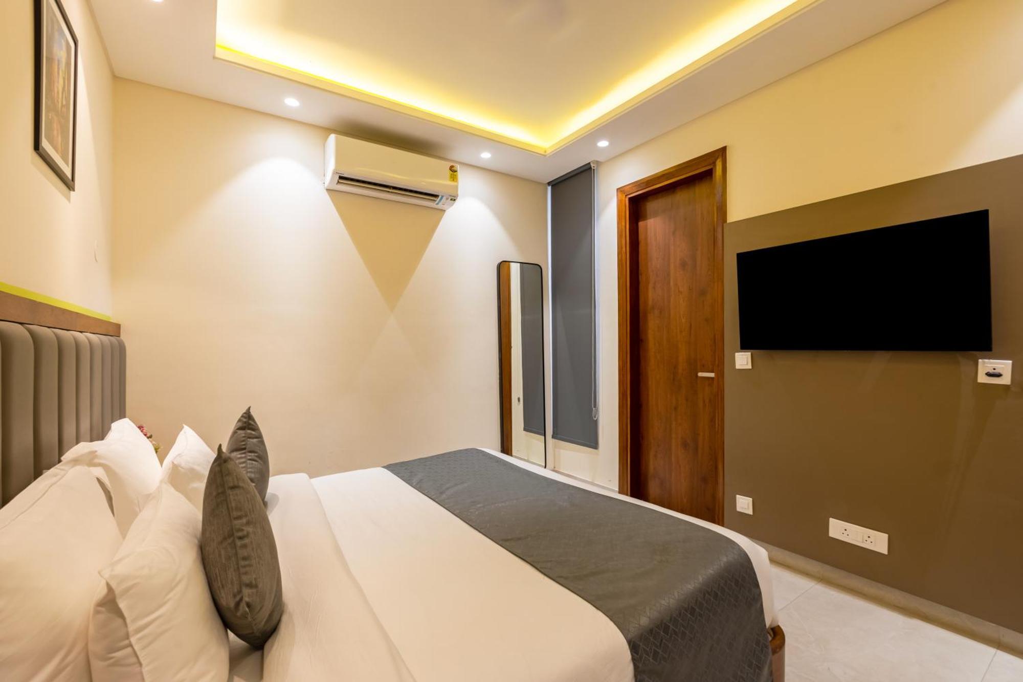 Country Gurugram Hotel 4*
