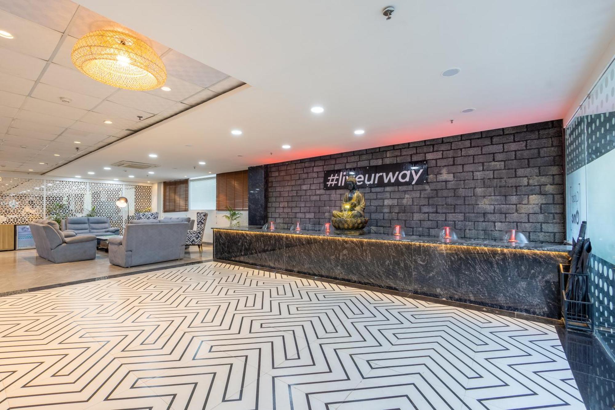Hotel Flxho Cyber One - And Banquet- Dlf Cyber
